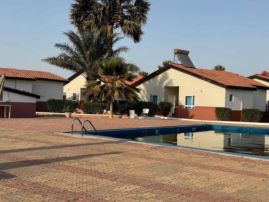 Vista Piscina Sand Beach Holiday Resort