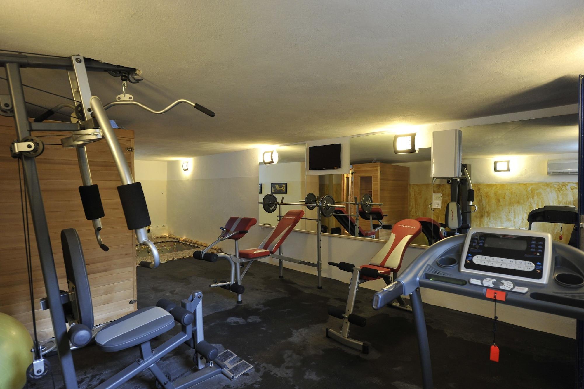 Gimnasio Afrodite Boutique Hotel