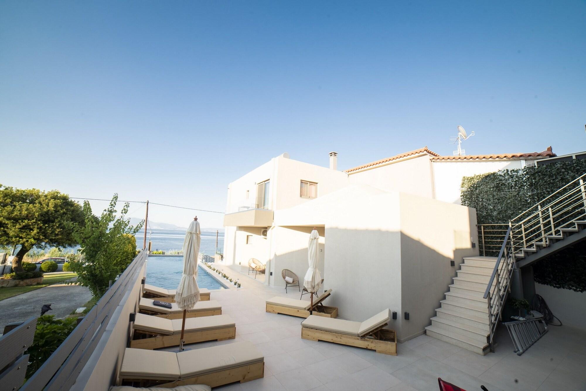 Equipamiento de Habitación Theros Suites