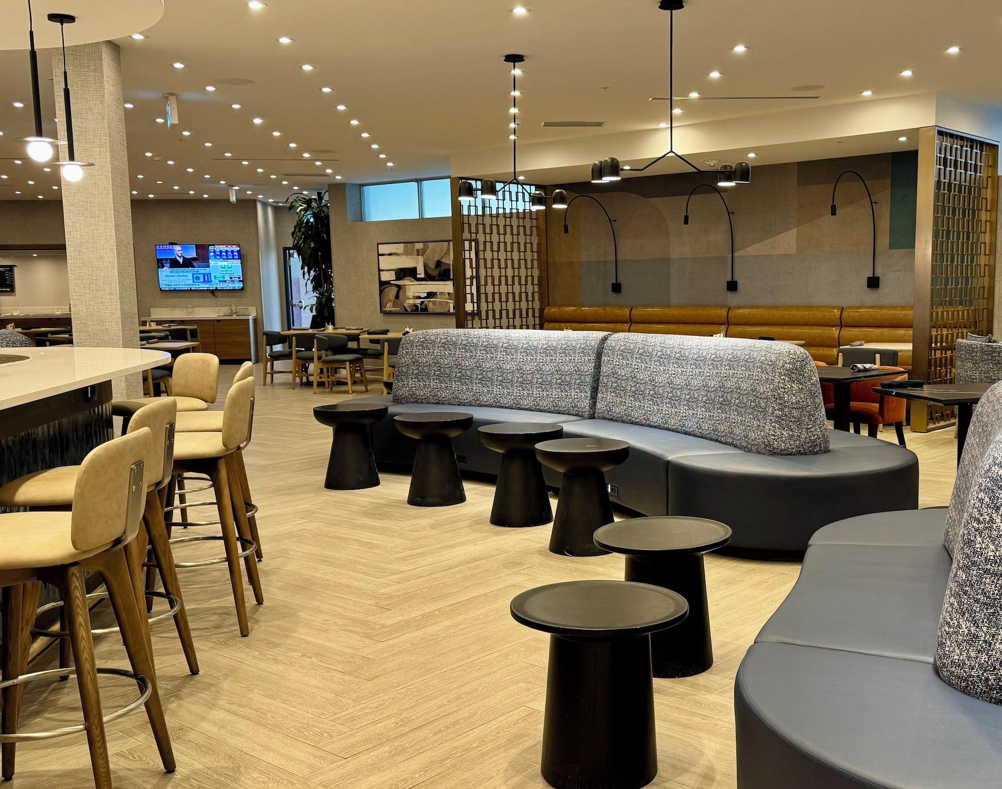Restaurant Holiday Inn Burlington Conference Centre by IHG