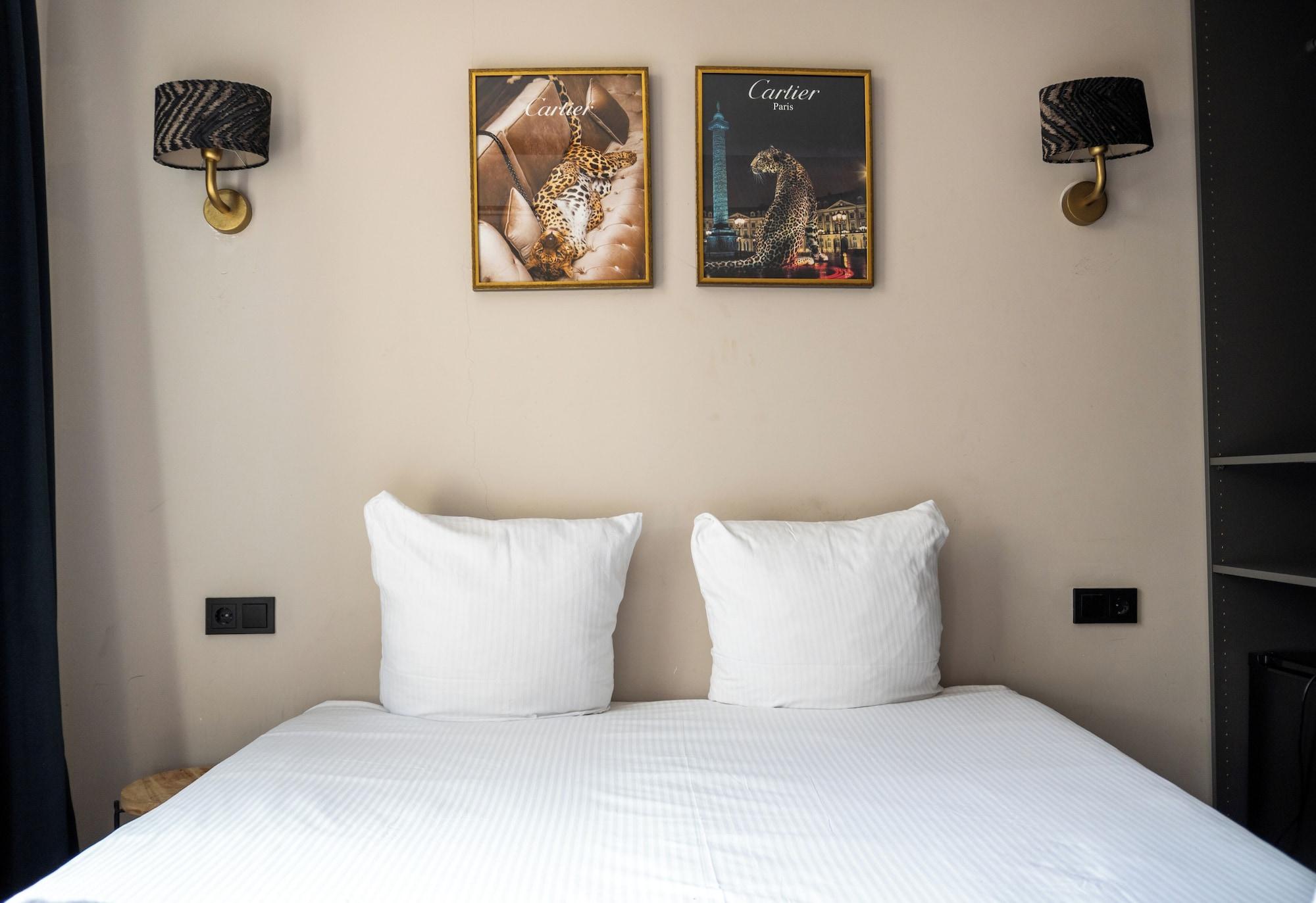 Habitación Hotel 83