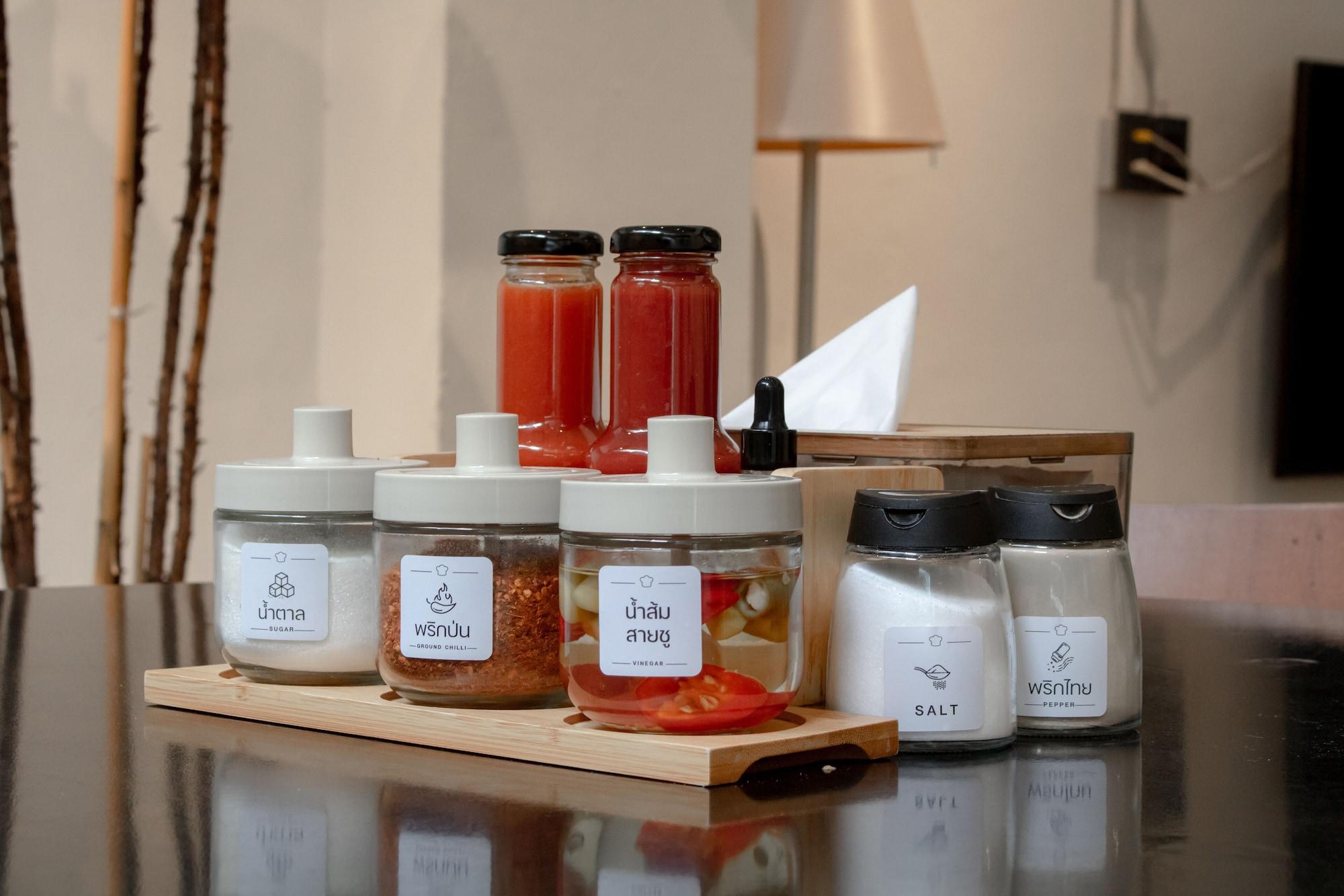 Restaurant Chocolate Box Mint