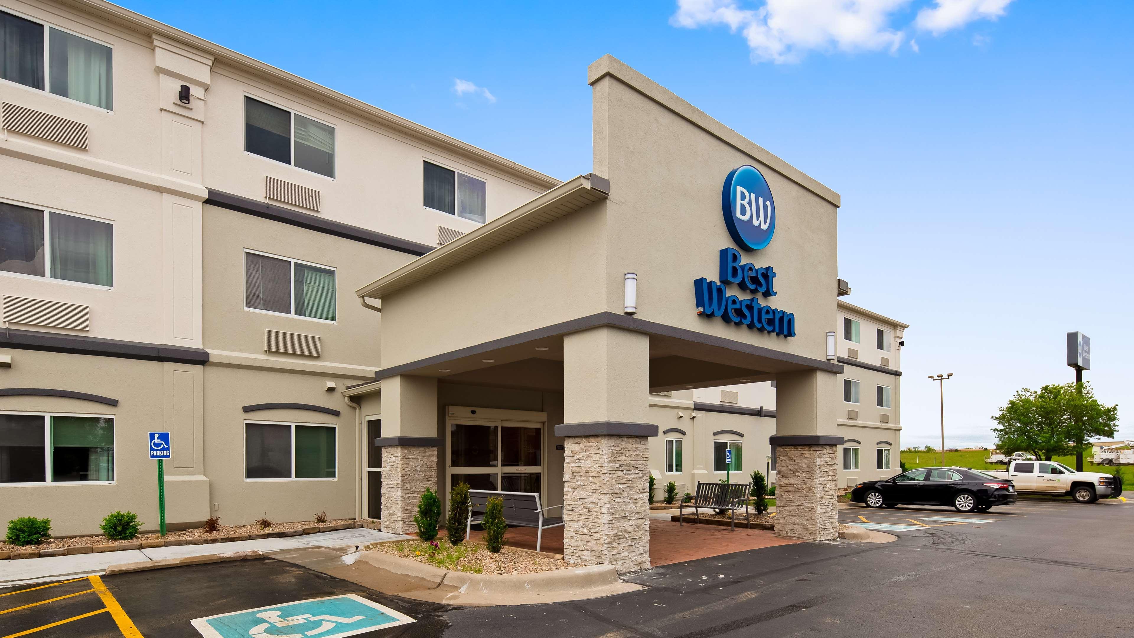 Vista Exterior Best Western Plus Landmark Hotel