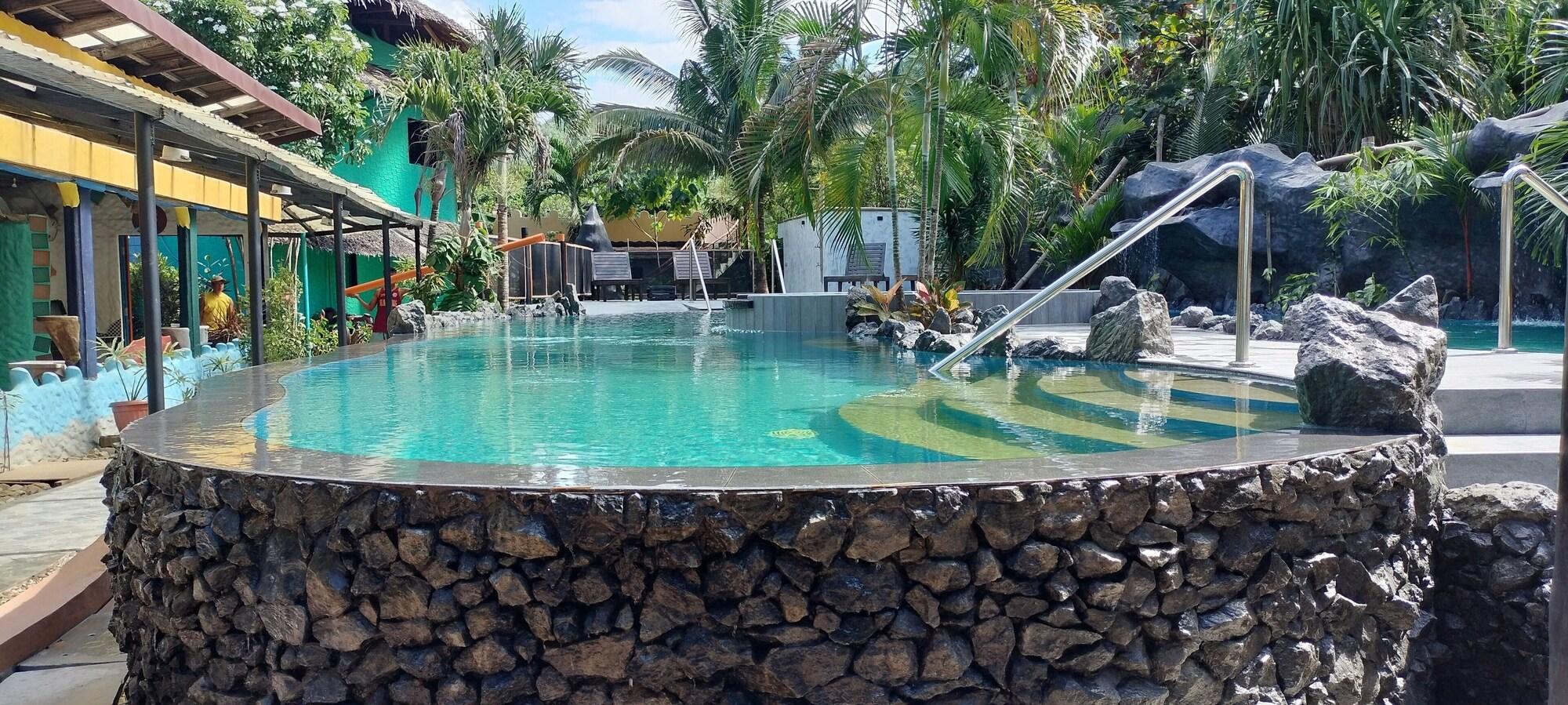 Vista Piscina Takatuka Beach Resort