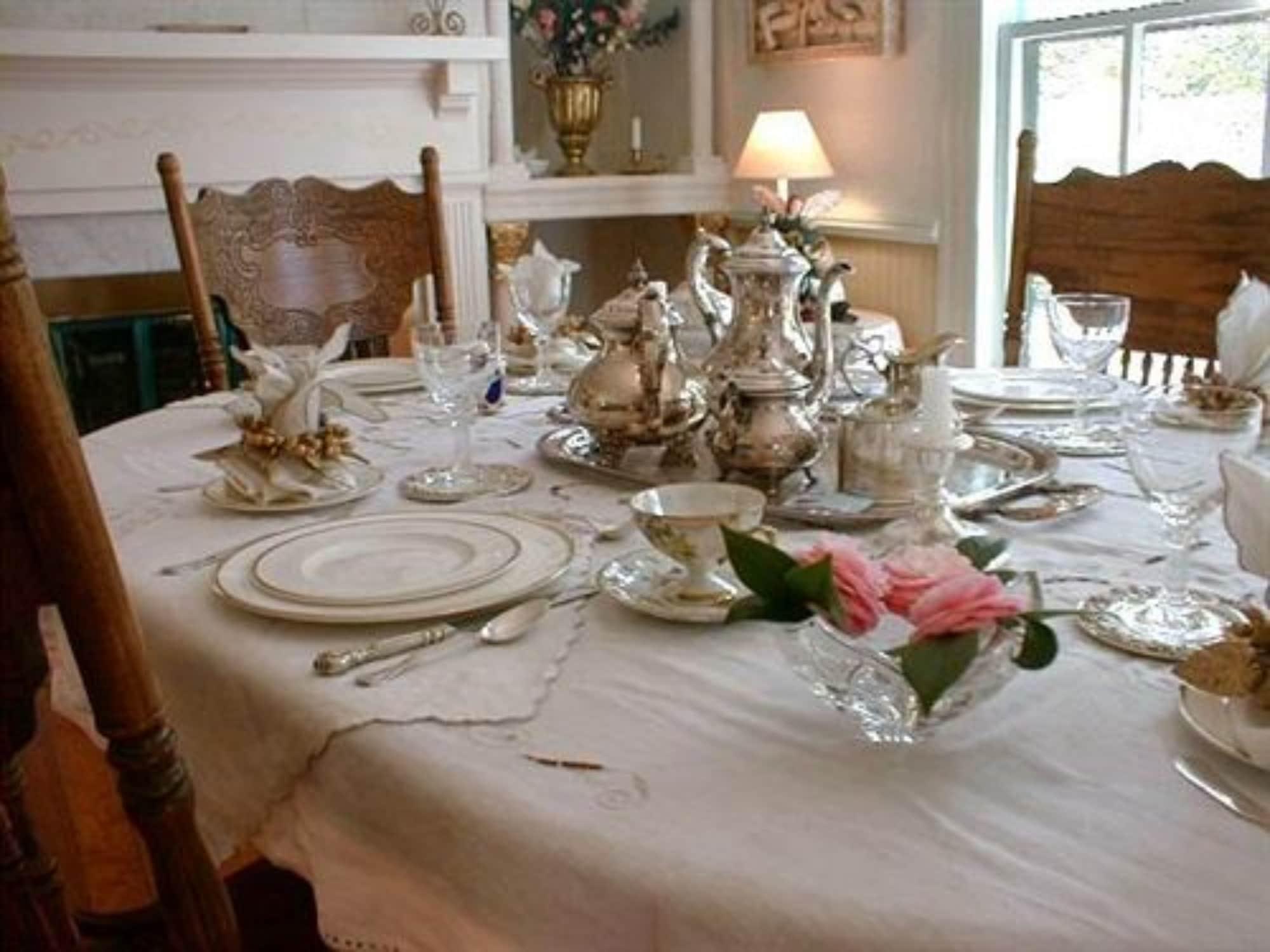 Restaurant The Cottage Bed & Breakfast