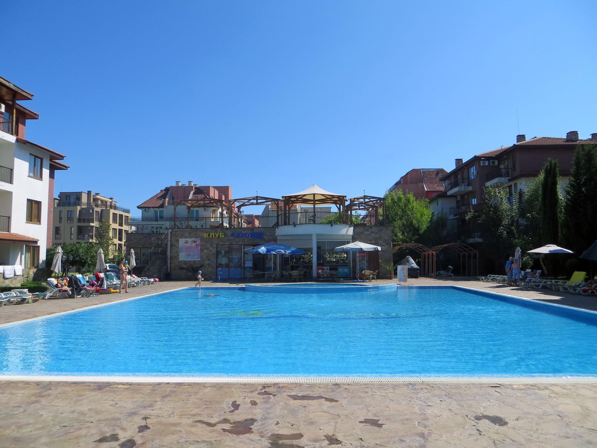 Bar/Salón Apollon Apartments