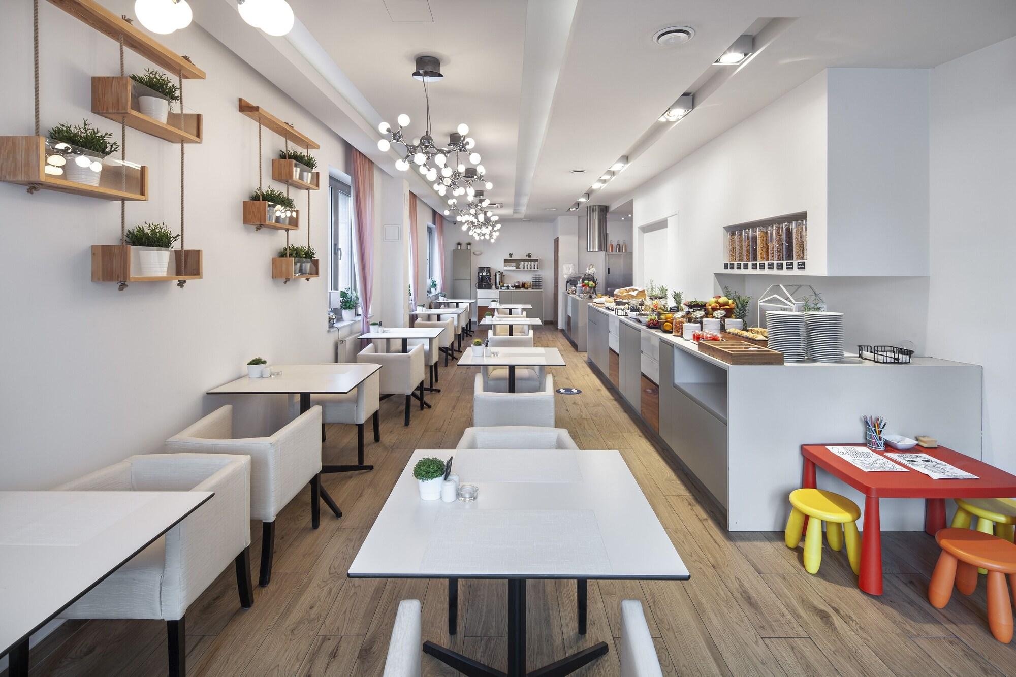Restaurant Sea Premium Apartments - Destigo Hotels