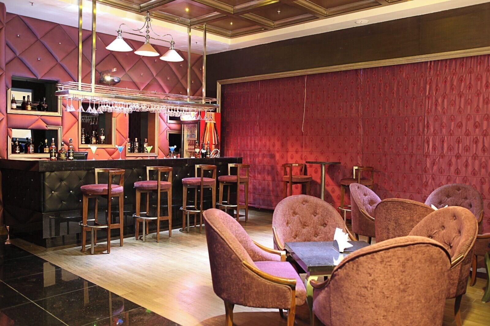 Restaurant Hotel Shelton Rajamahendri