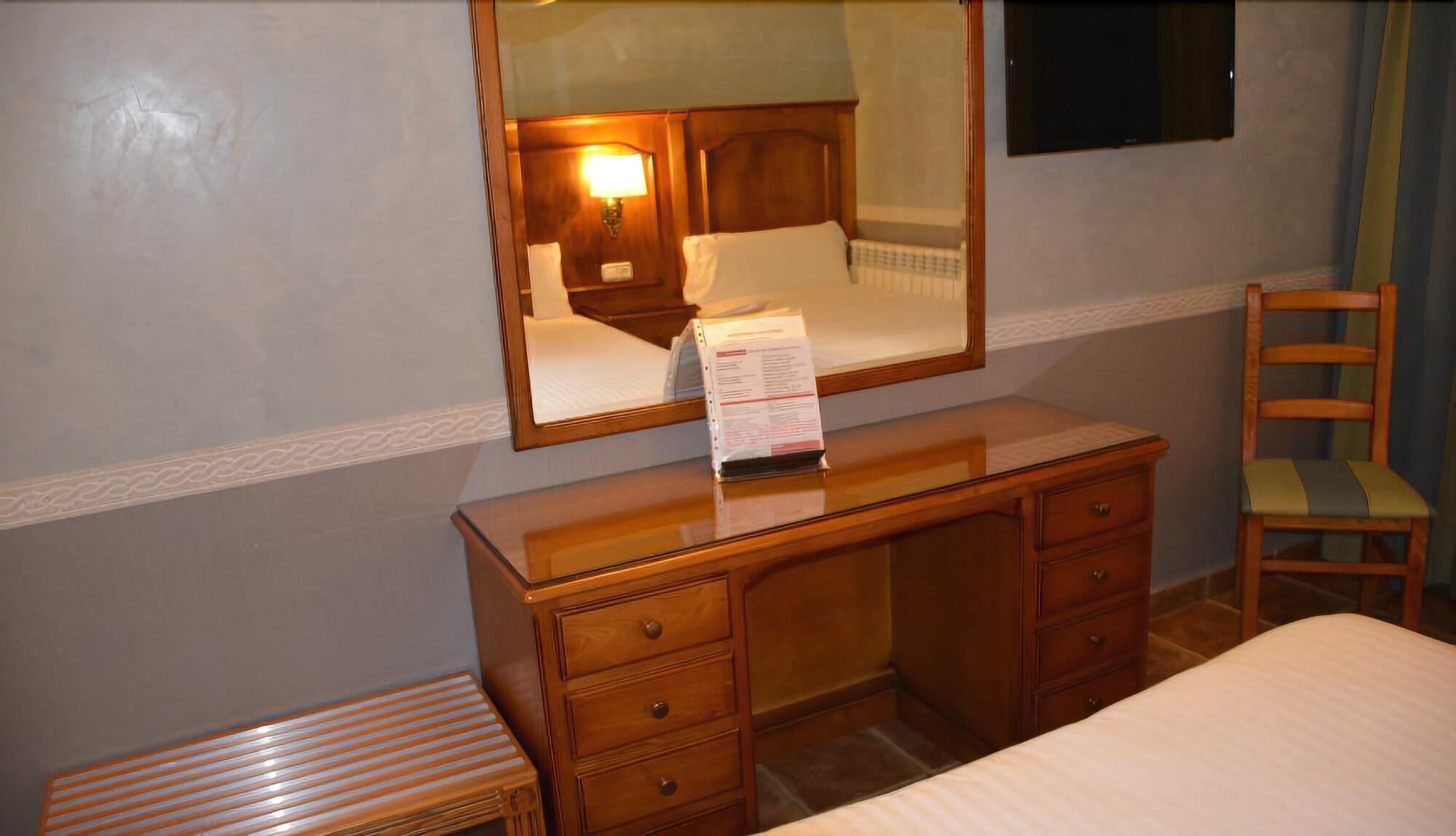 Vista Lobby Hostal La Font