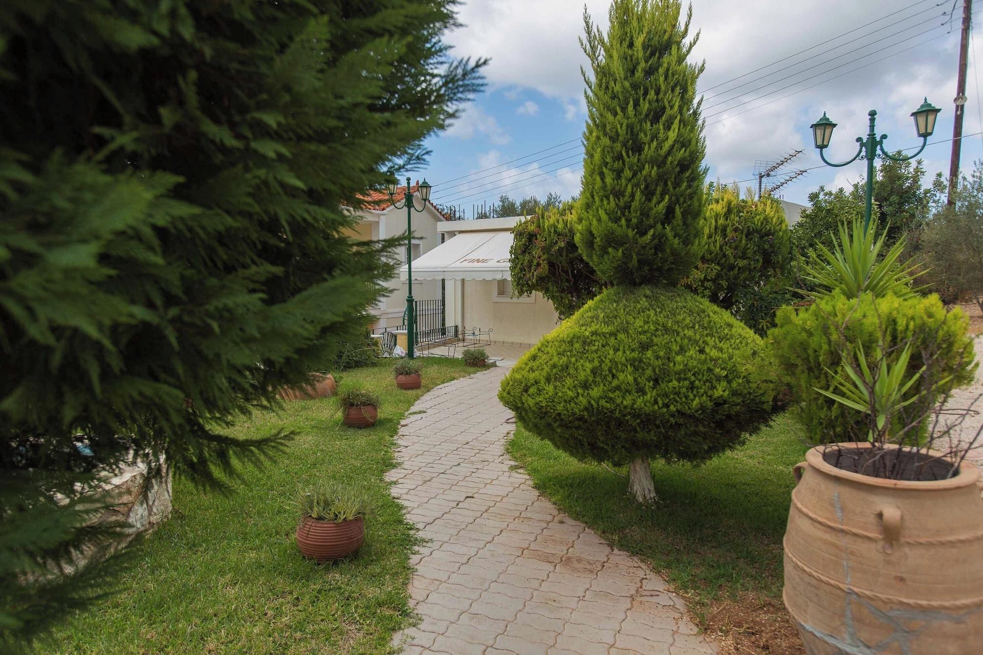 Comodidades del Alojamiento Garbis Villas