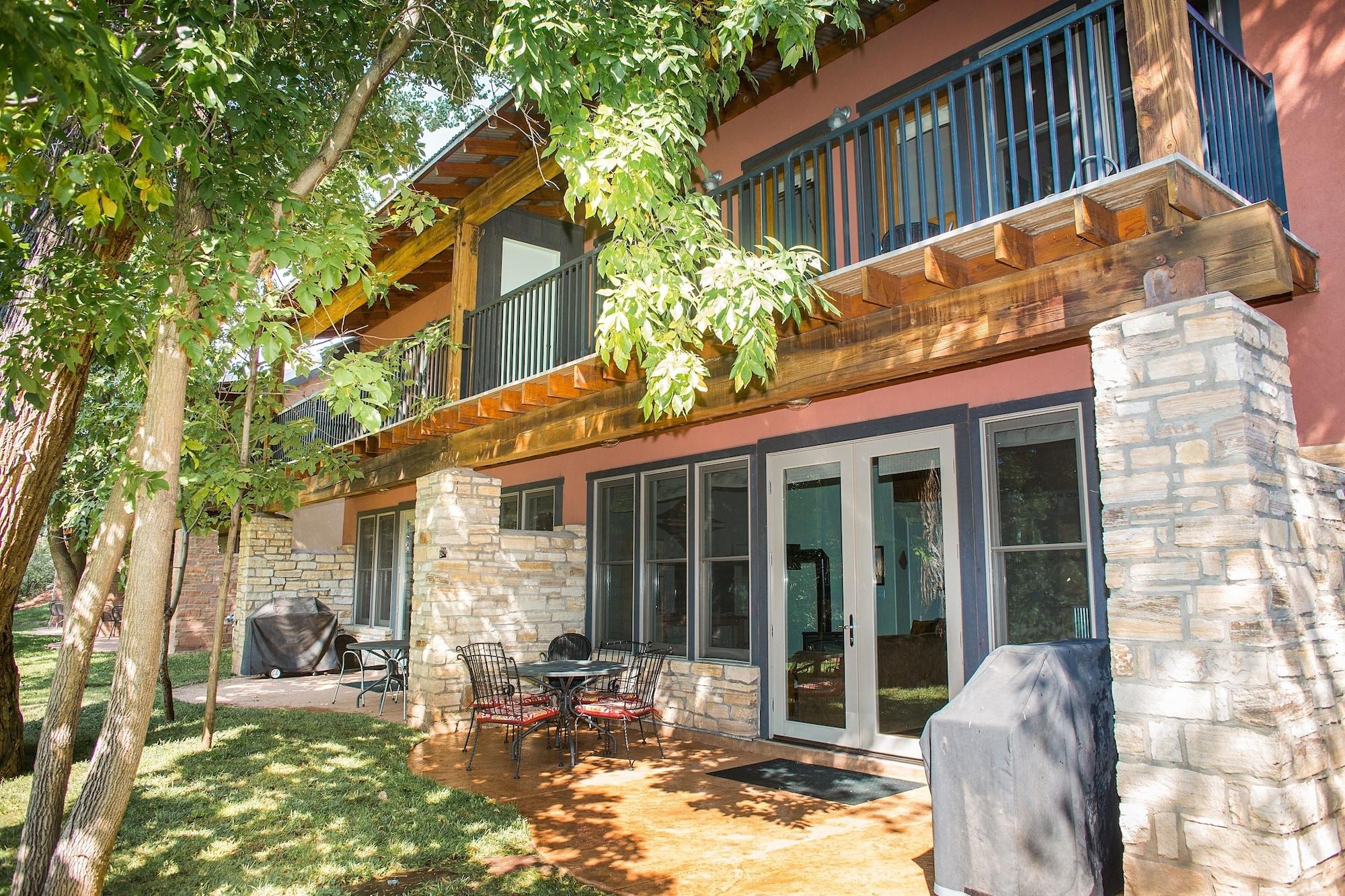 Vista Exterior Moab Springs Ranch