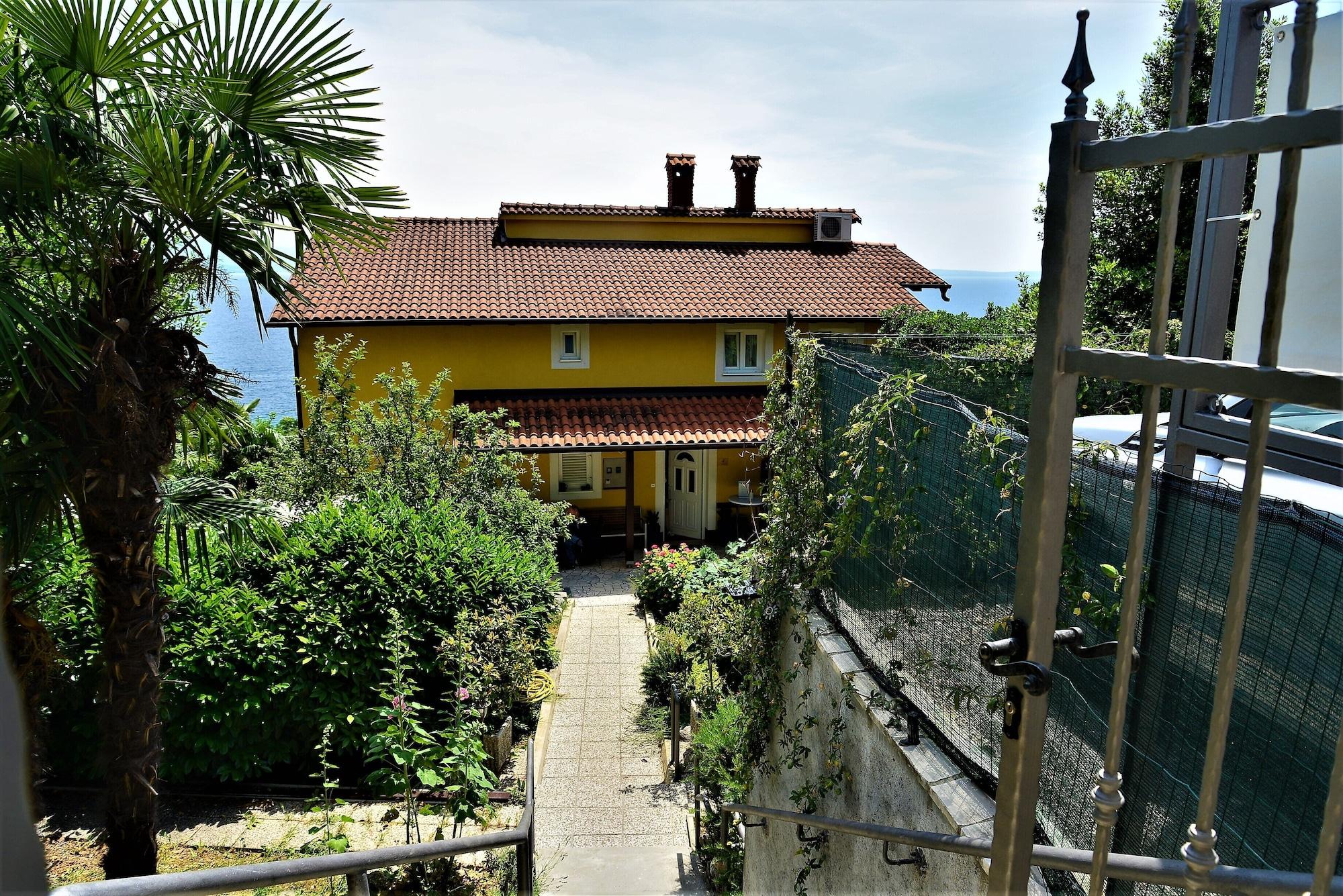 Varios Rooms Vila Irma