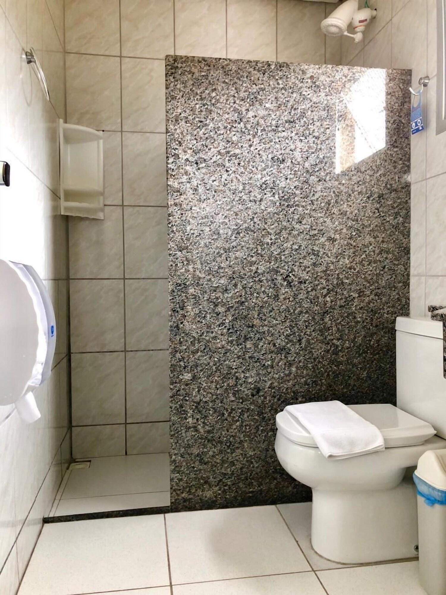 Equipamiento de Habitación Hotel Esmig