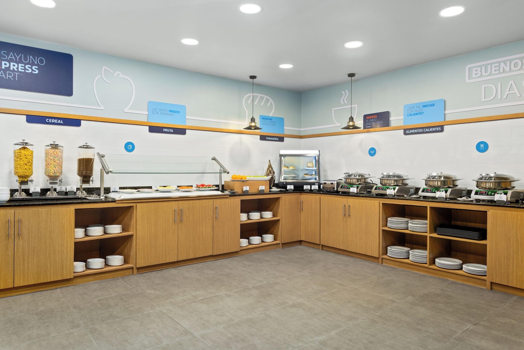Restaurant Holiday Inn Express San Jose Forum by IHG
