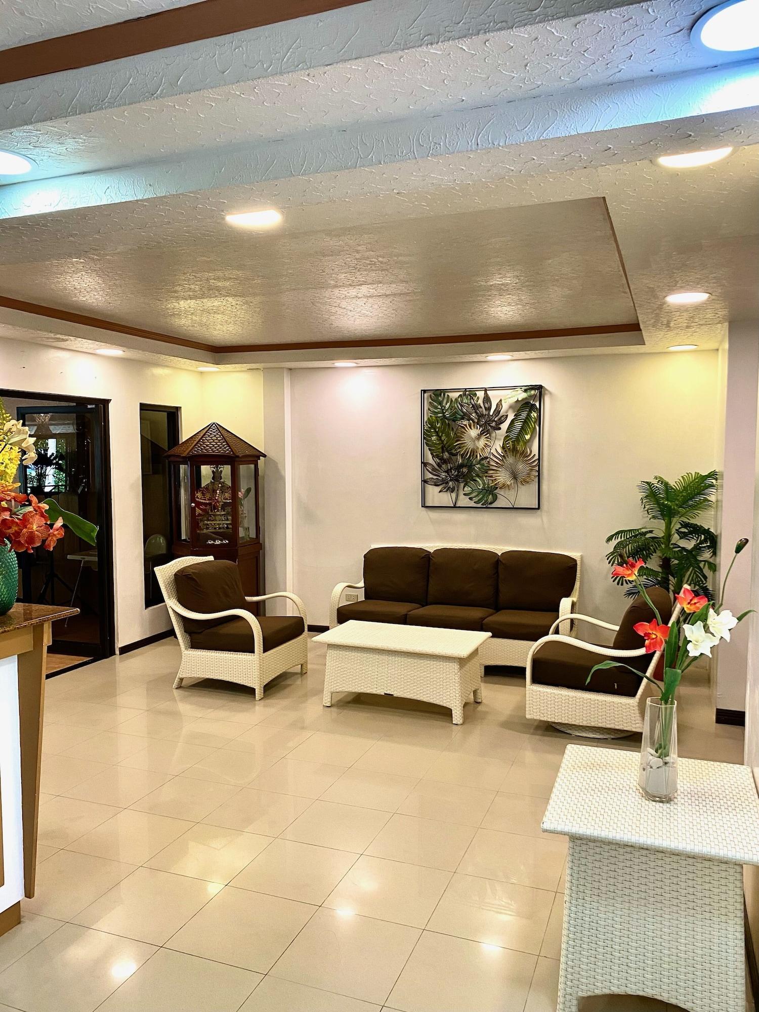 Vista Lobby Anda White Beach Resort