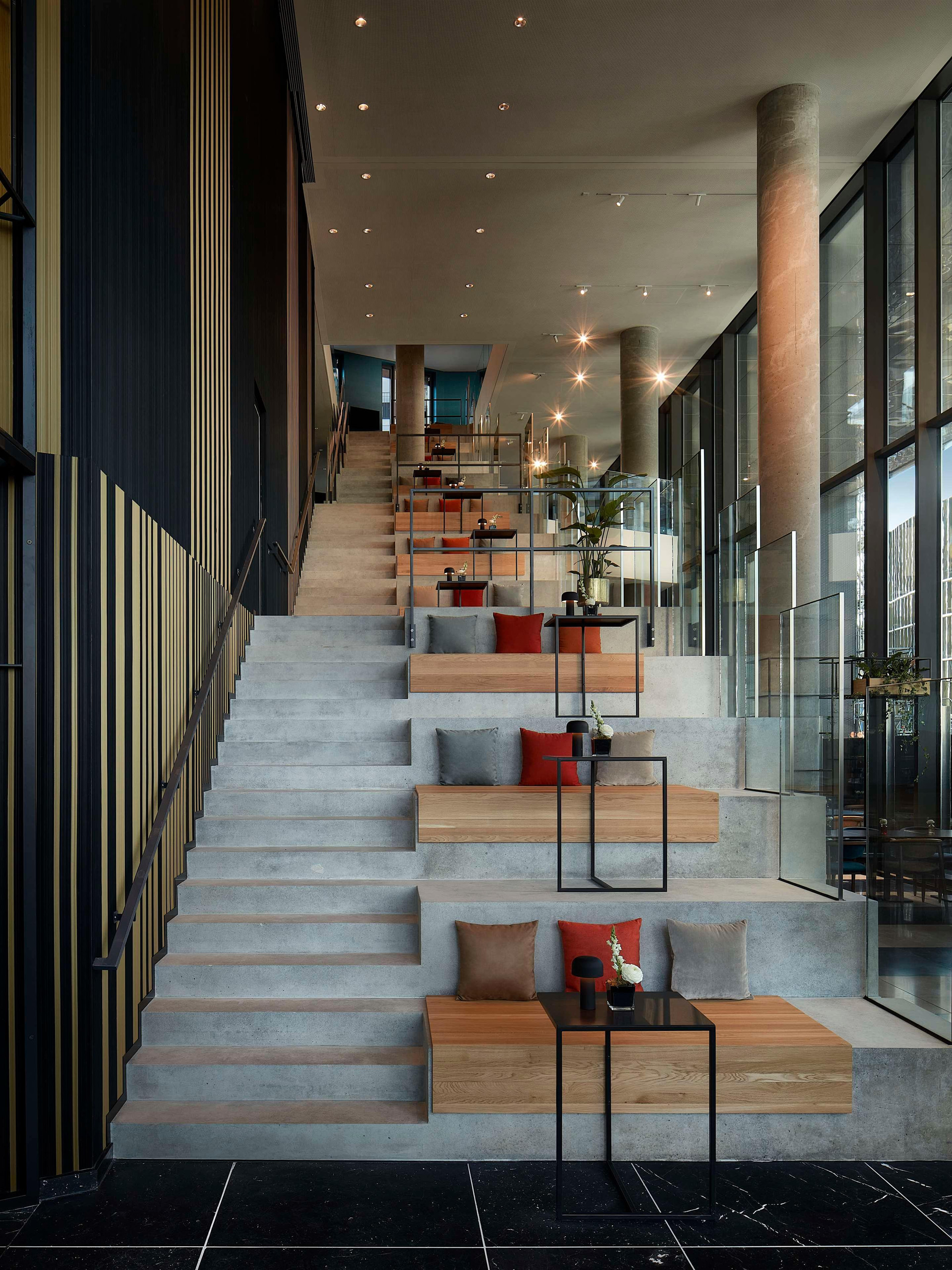 Vista Lobby NH Collection Frankfurt Spin Tower
