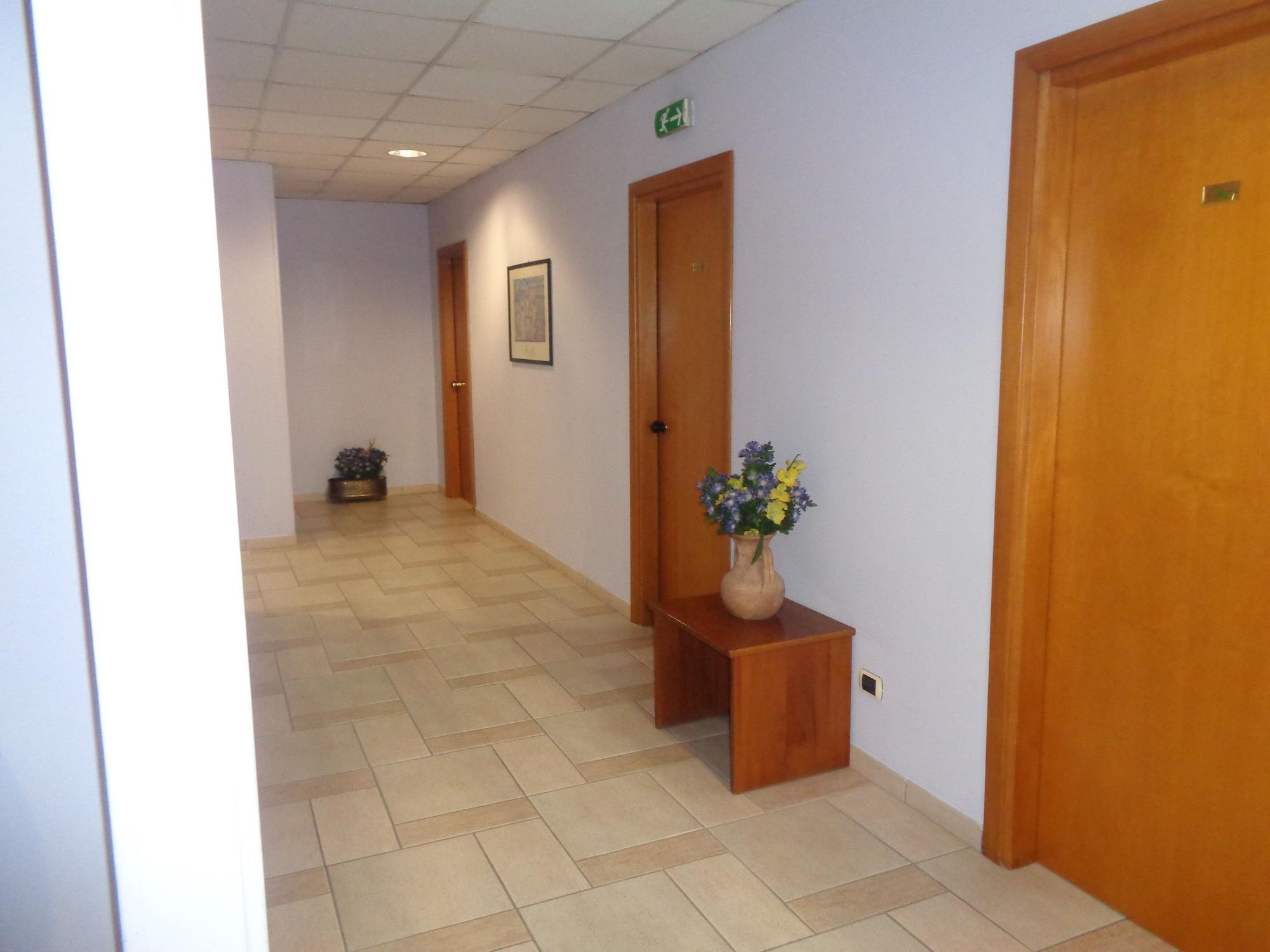 Vista Lobby Hotel Millennium