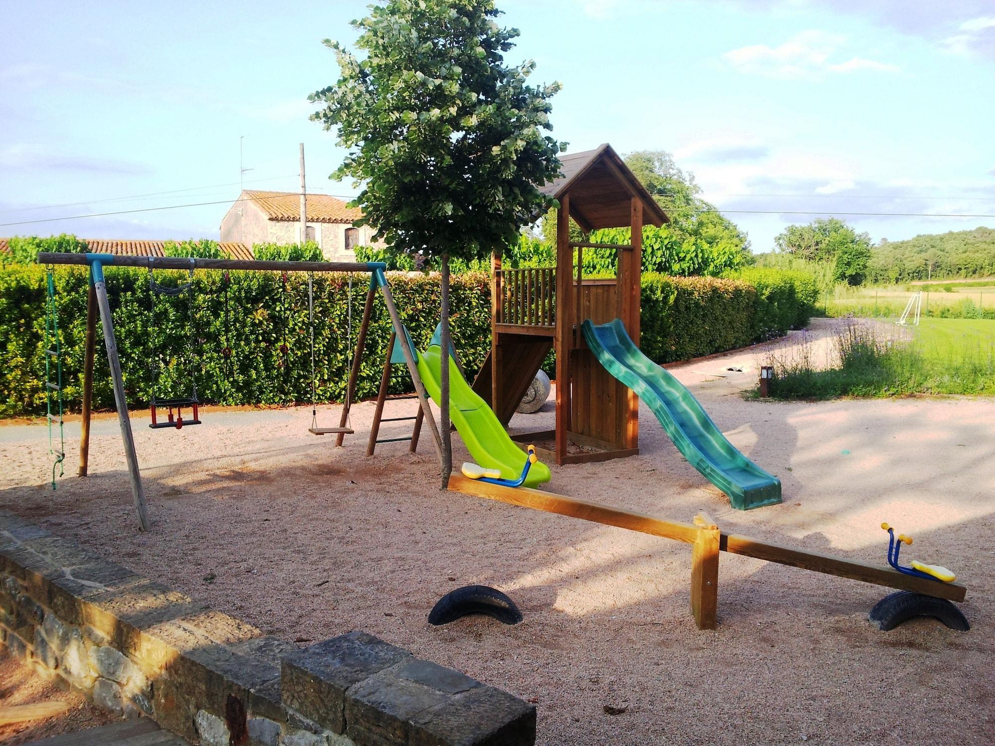 Instalaciones Recreativas L'Arcada de Fares