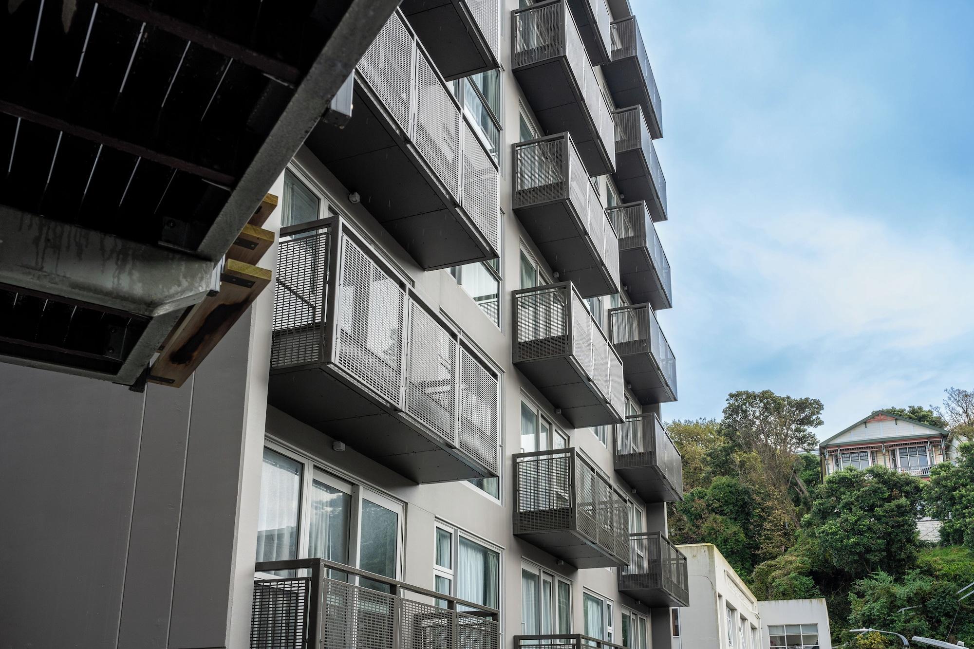 Vista Exterior Boulcott Suites