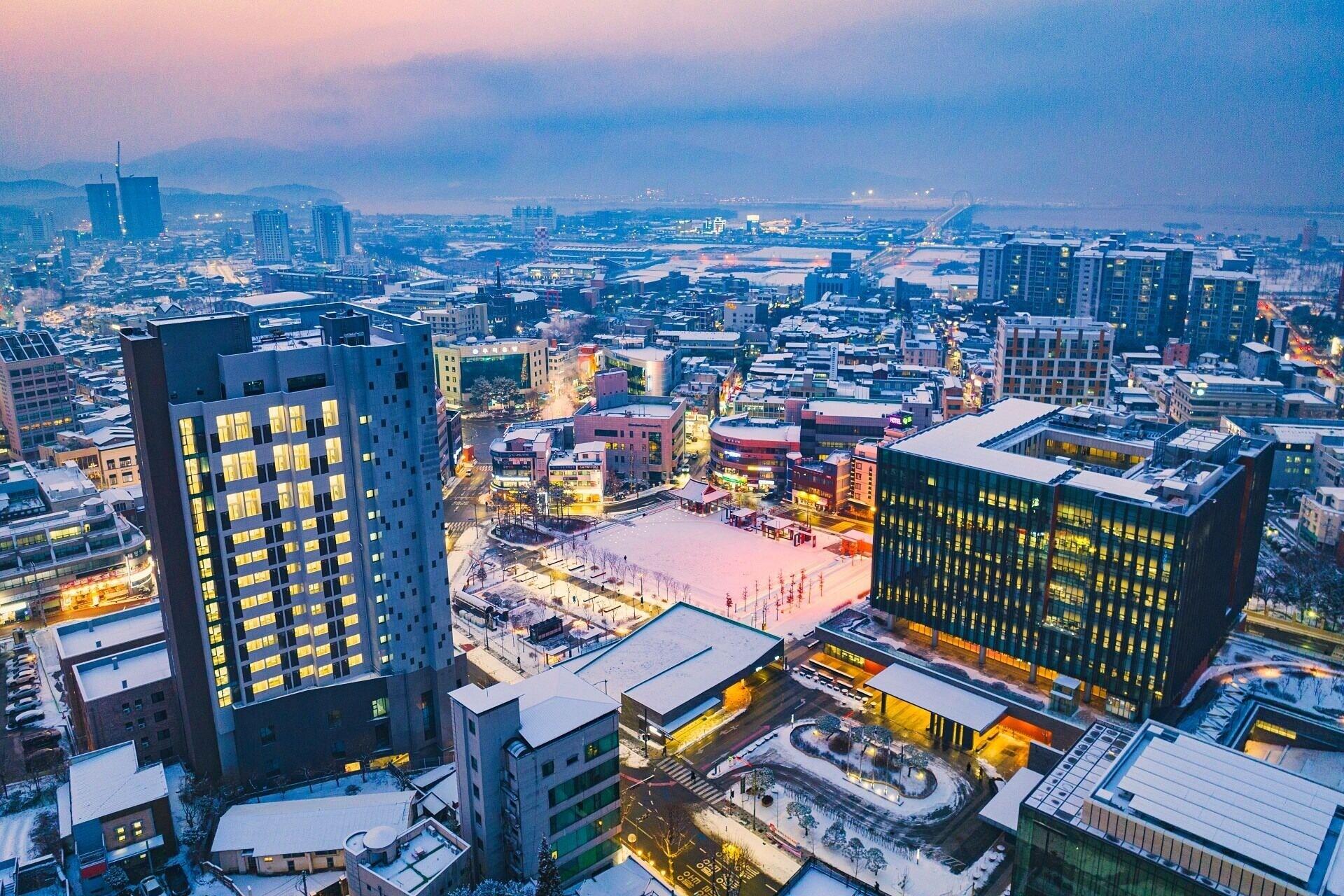 Varios Chuncheon Bella Residence Hotel
