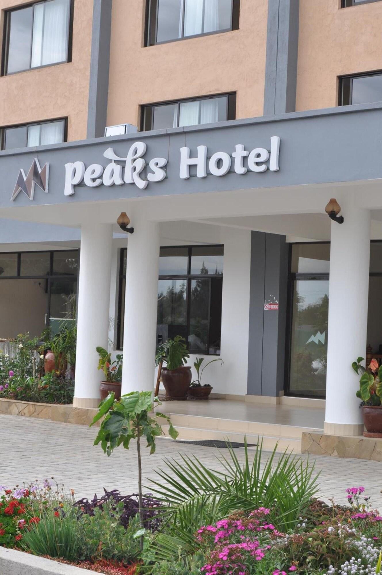Vista Exterior Peaks Hotel Limited
