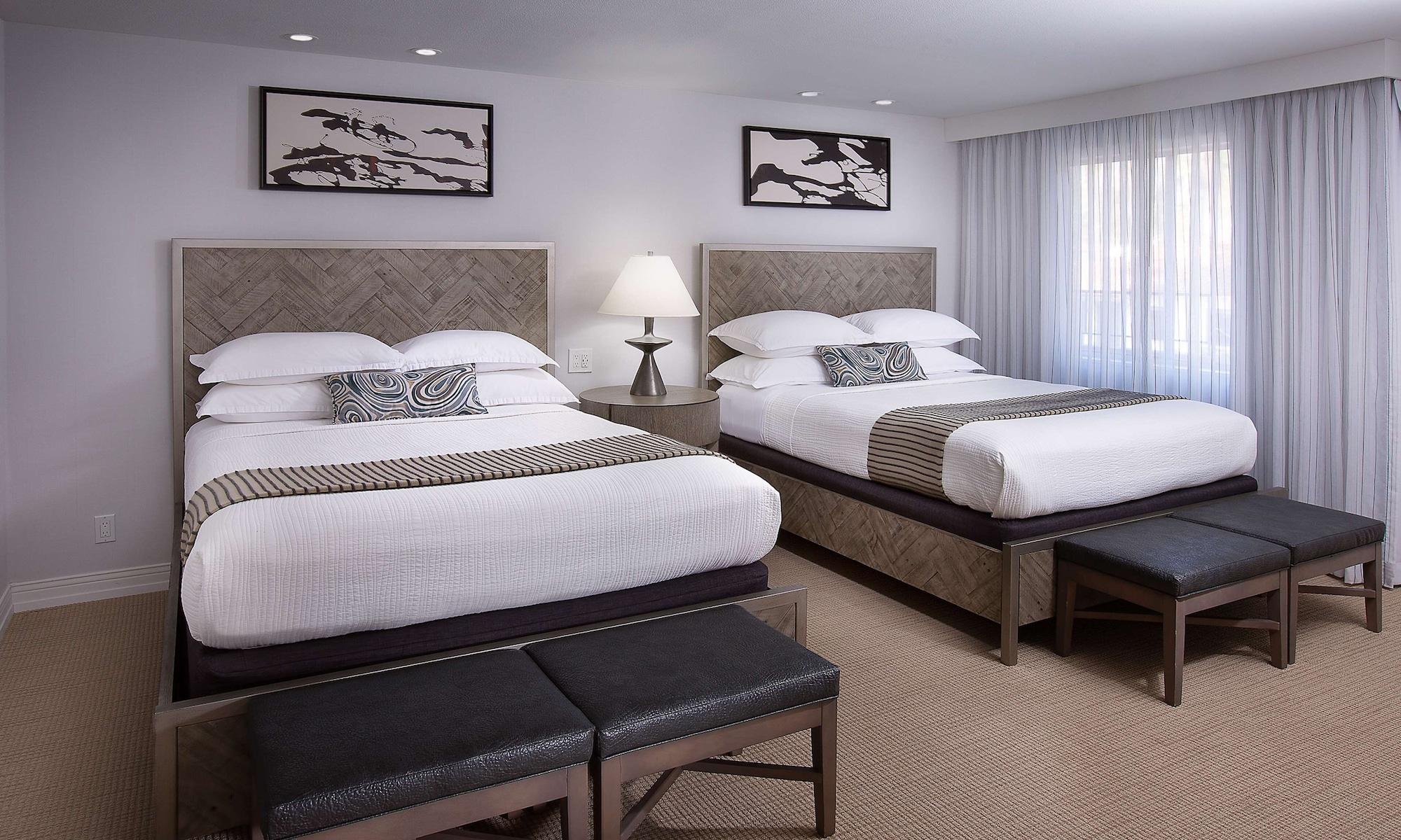 Habitación West Beach Inn, a Coast Hotel