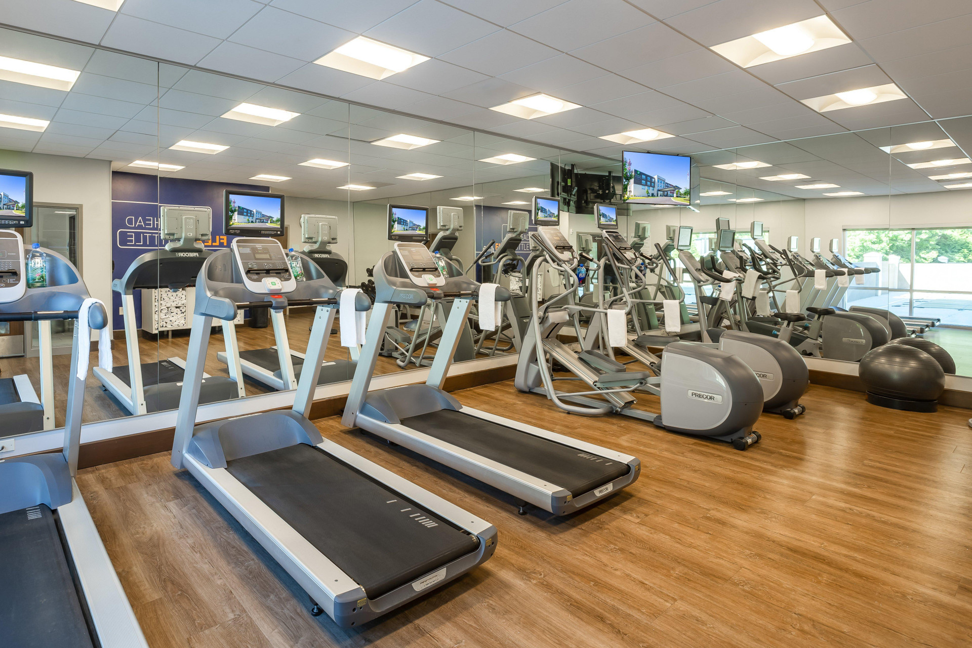 Gimnasio Holiday Inn Express & Suites Greenwood Mall by IHG