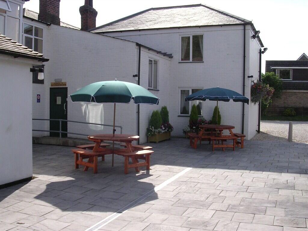 Vista Exterior Thornton Hunt Inn