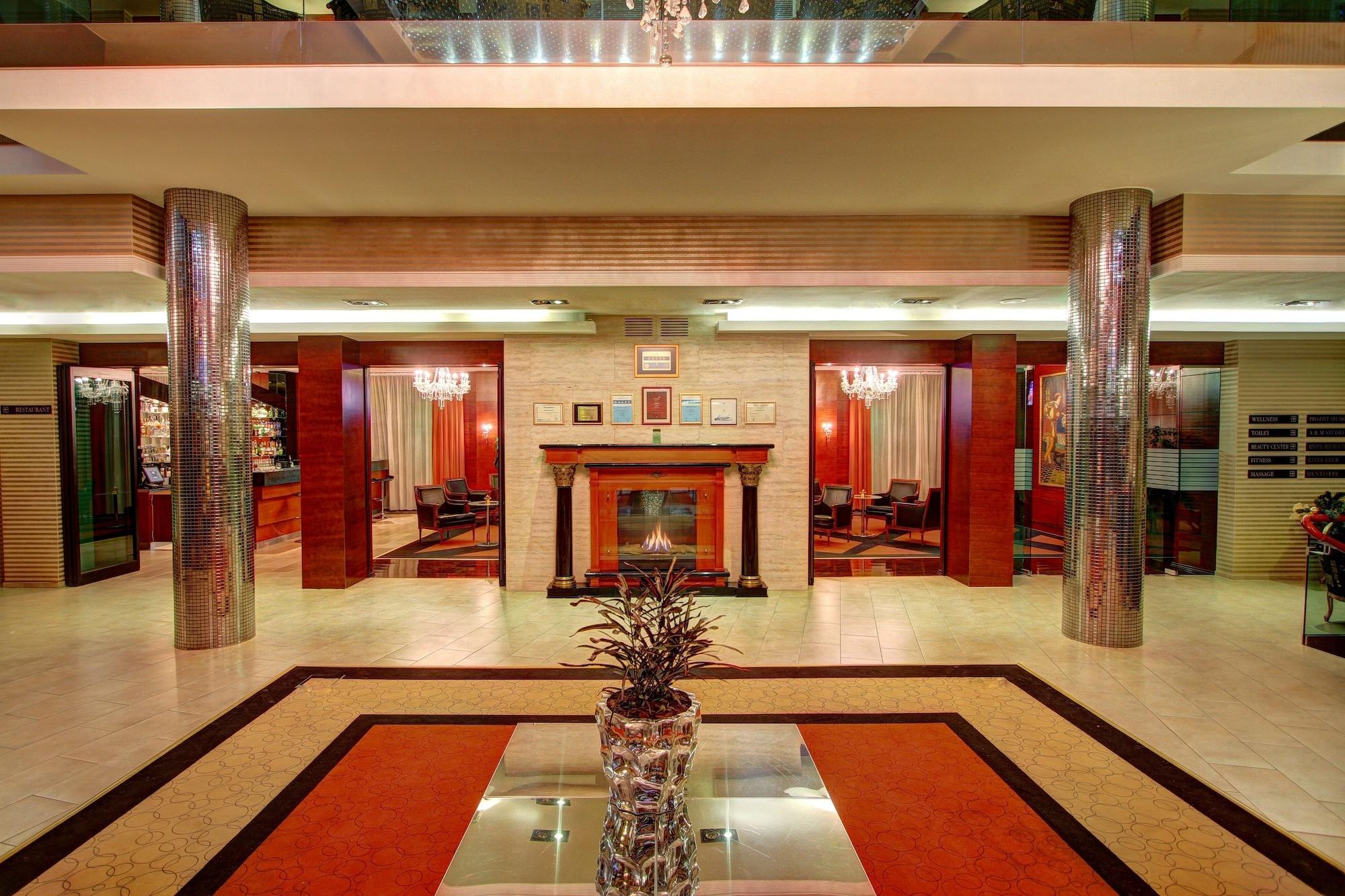 Vista Lobby Hotel Divinus