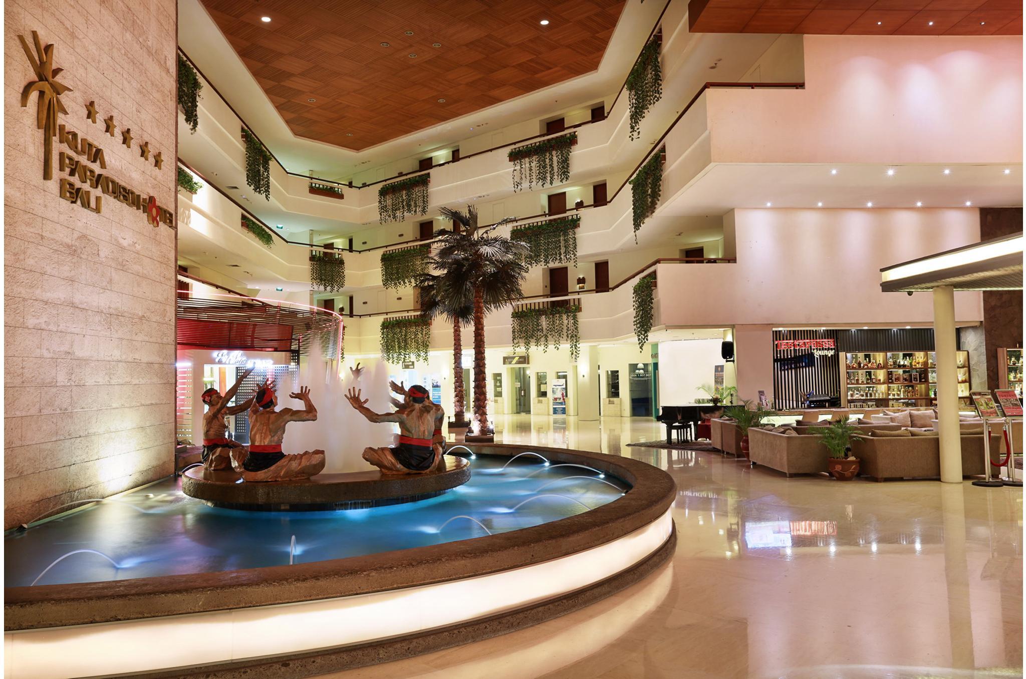 Vista Lobby Kuta Paradiso Hotel