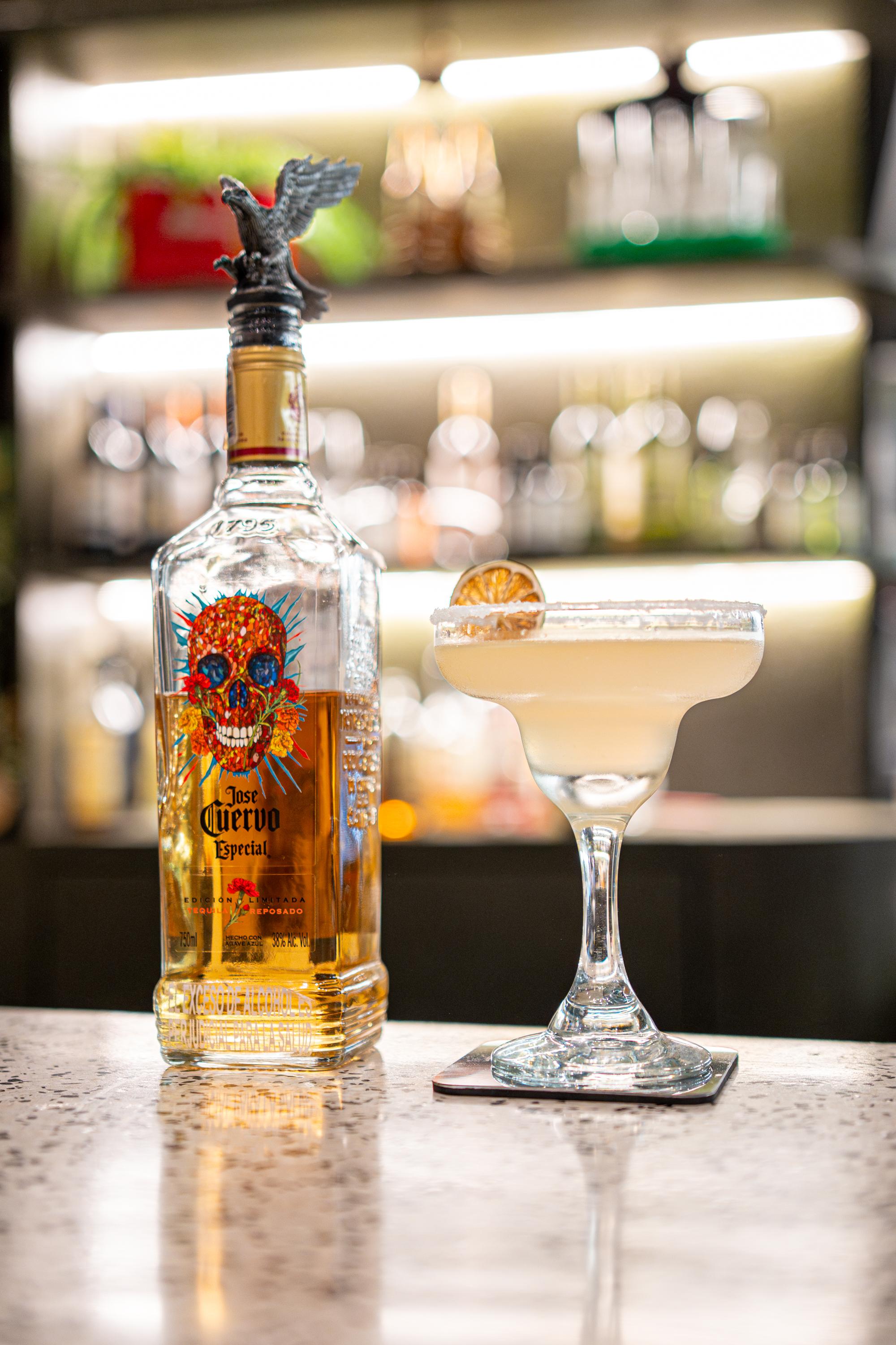 Bar/Salón ibis Medellin