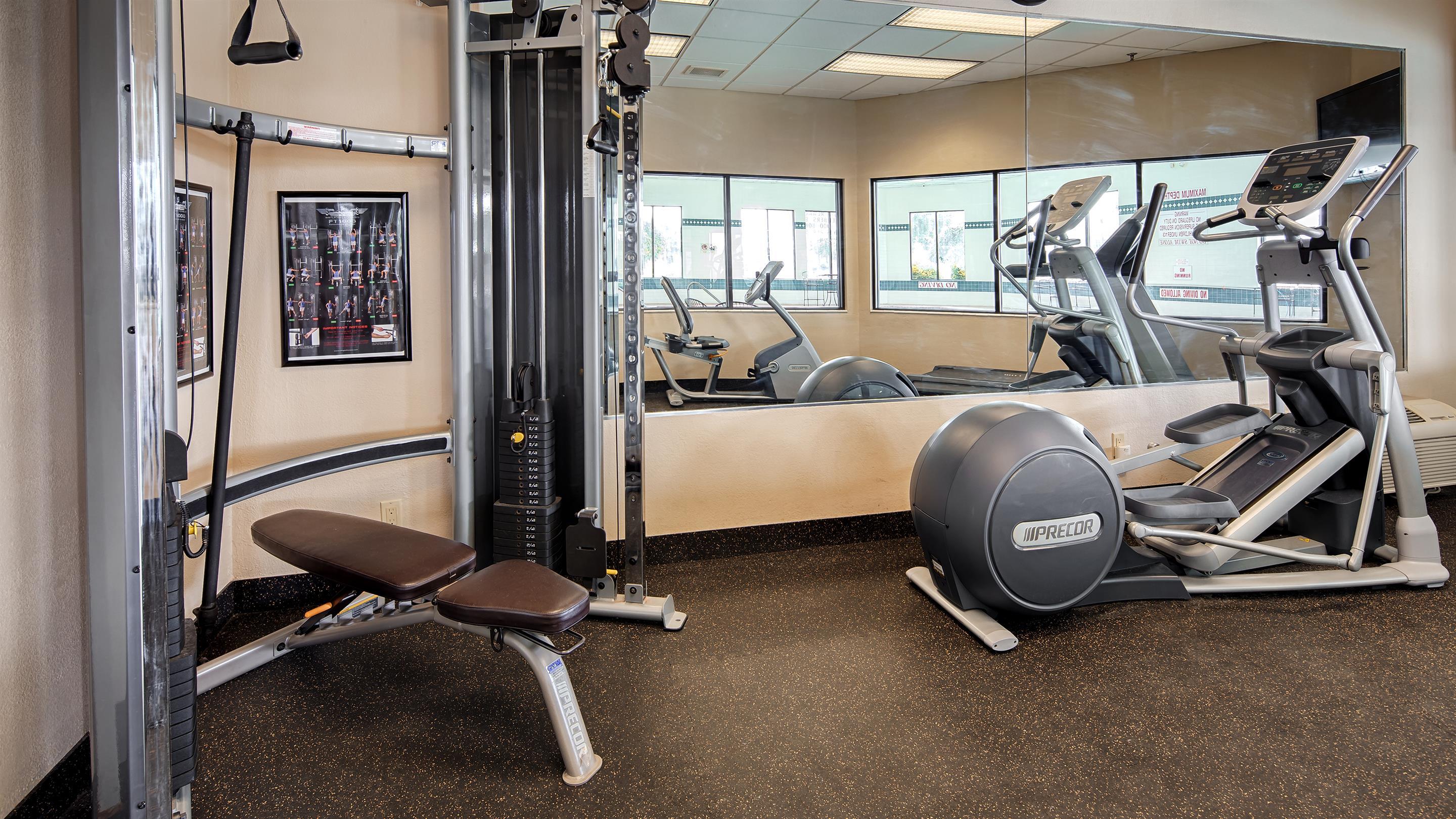 Gimnasio Best Western Plus Cottontree Inn