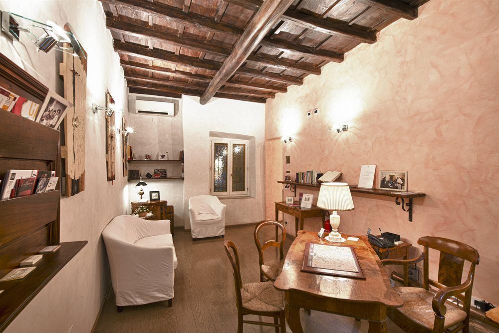Vista Lobby Relais Maddalena Camere In Roma