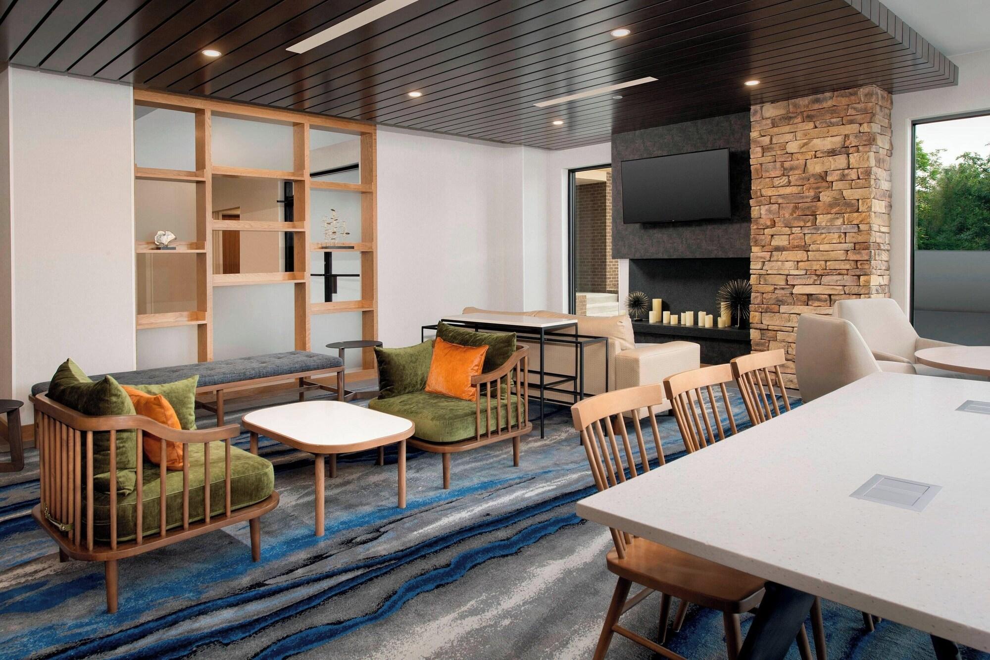 Varios Fairfield Inn & Suites by Marriott Alexandria West/Mark Center