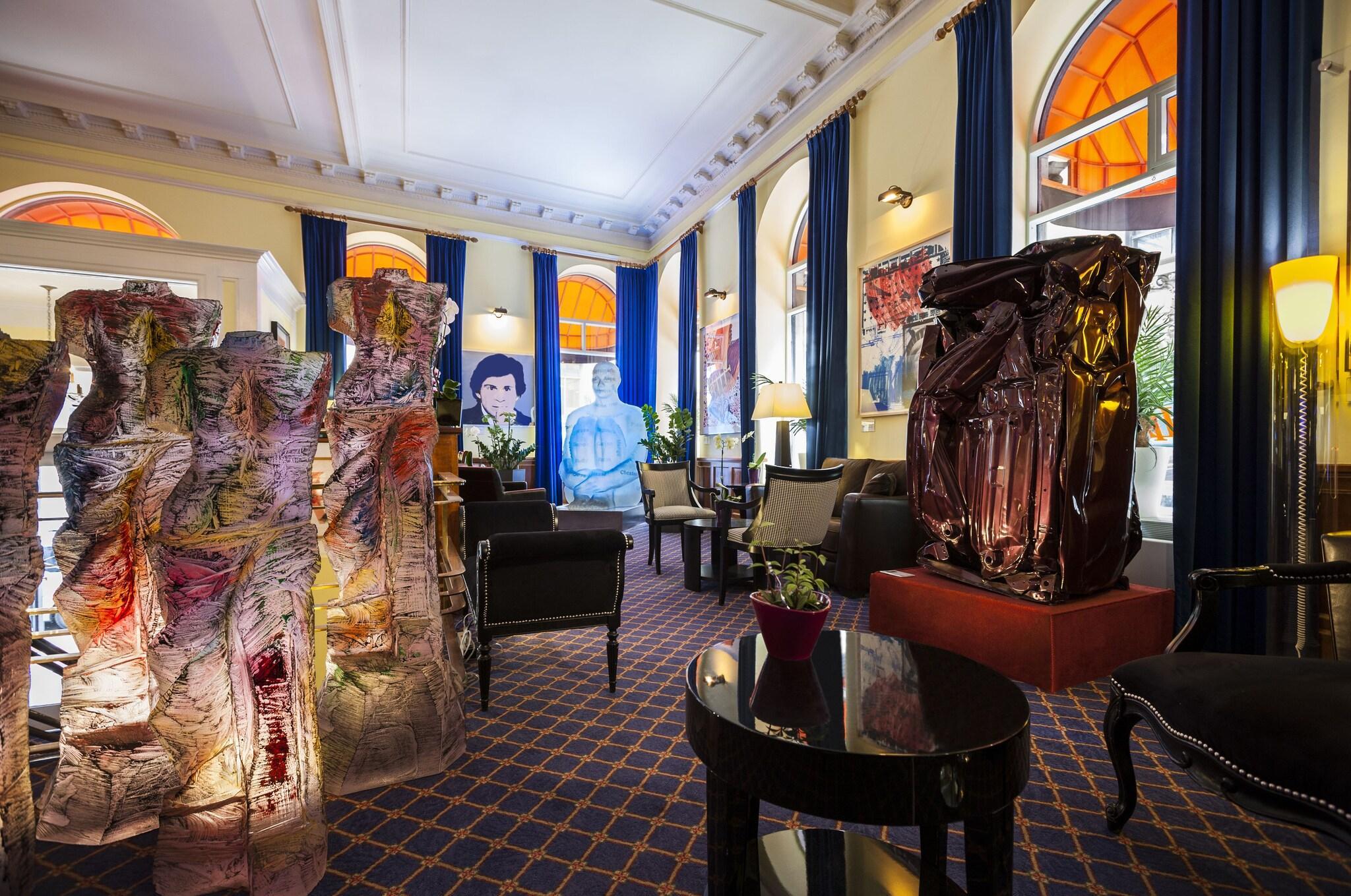 Vista Exterior LHotel Montreal