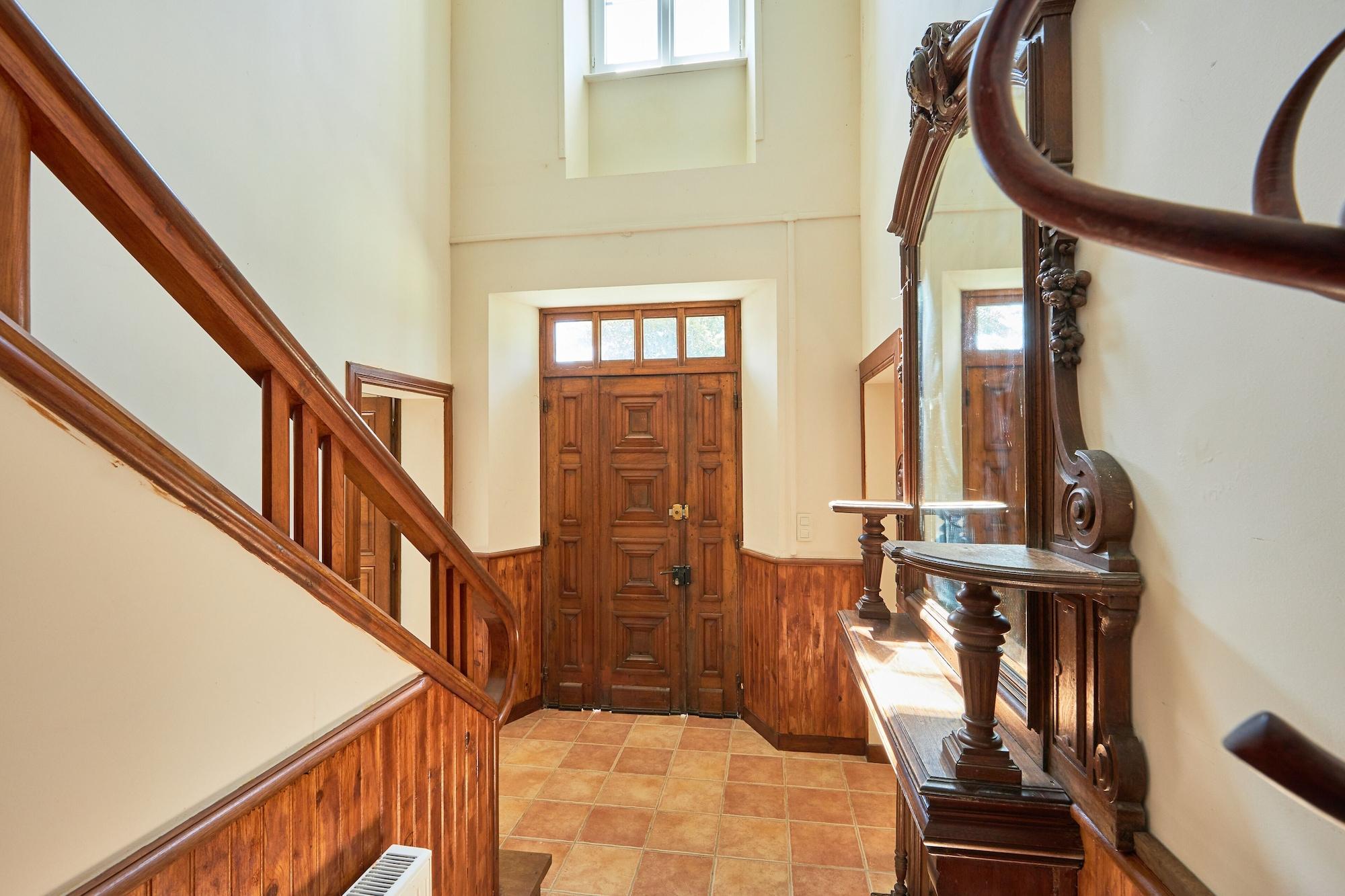 Vista Lobby Manoir de Lormel