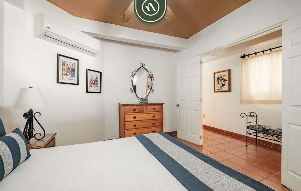 Amazing 1 BR Condo - Partial Oceanview - Pool - Hoteles en Centro de Puerto Vallarta