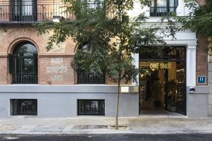 Alojamiento - One Shot Fortuny