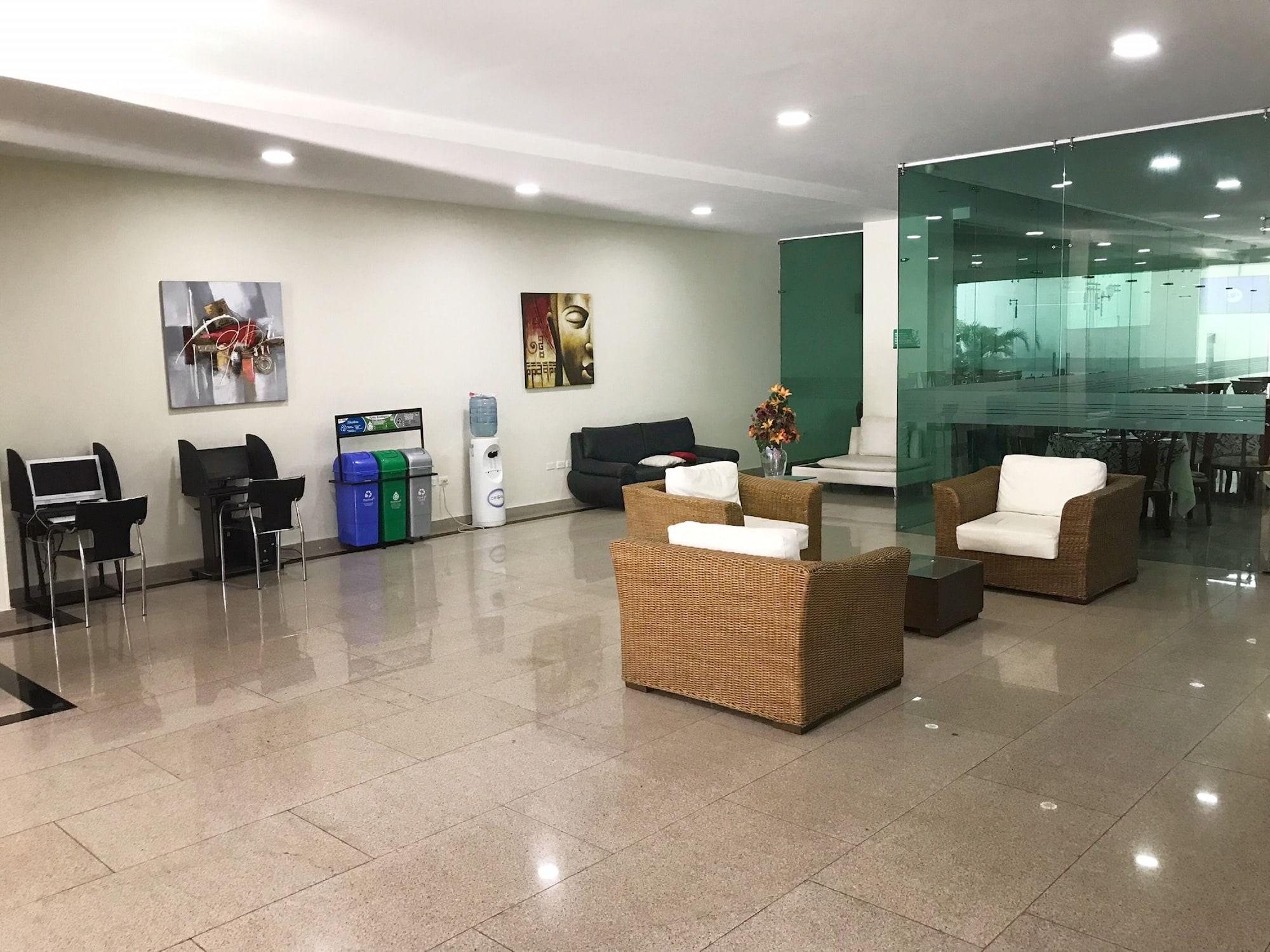 Vista Lobby Hotel Suite Continental