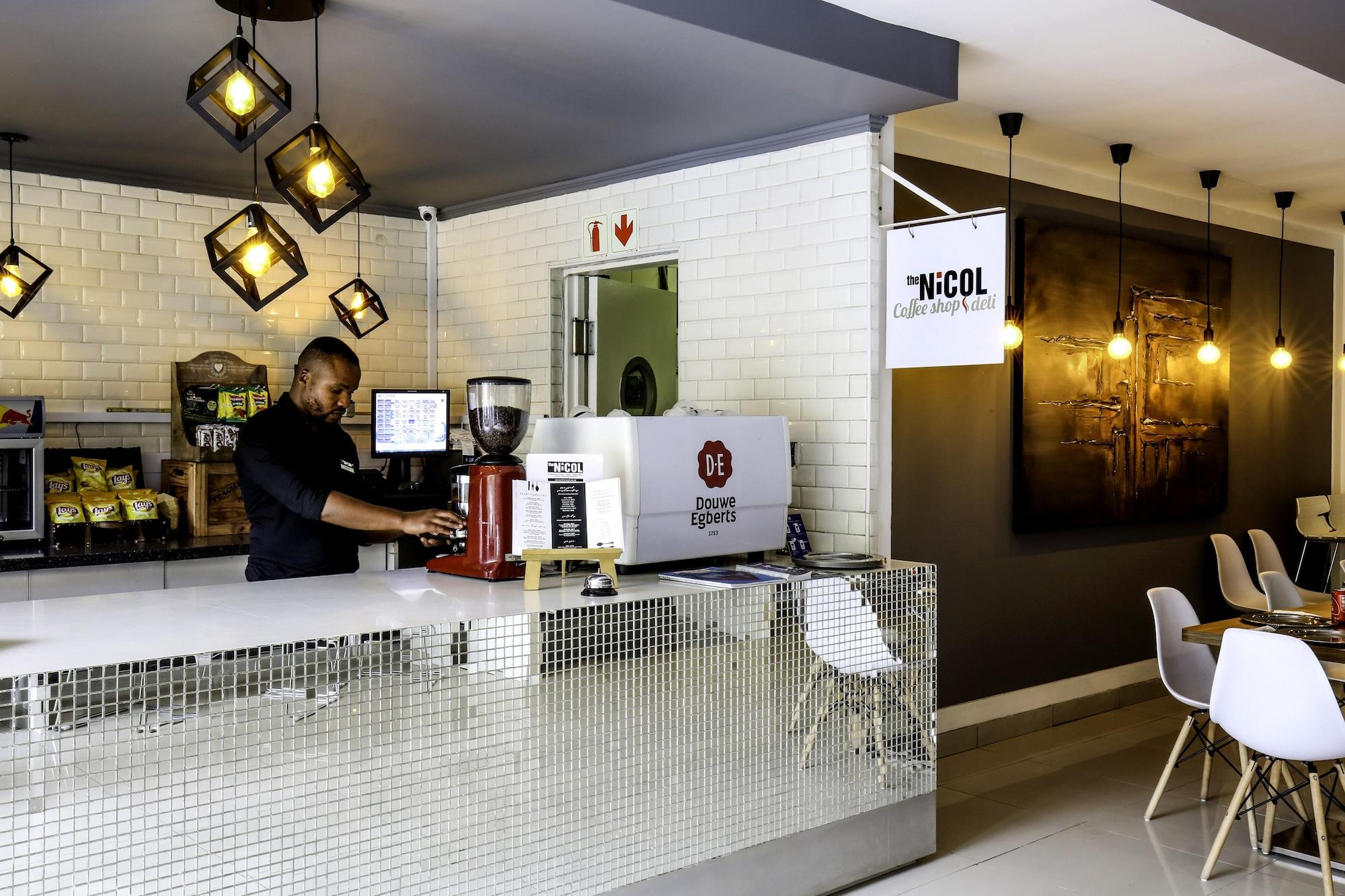 Restaurant The Nicol Hotel and Apartments