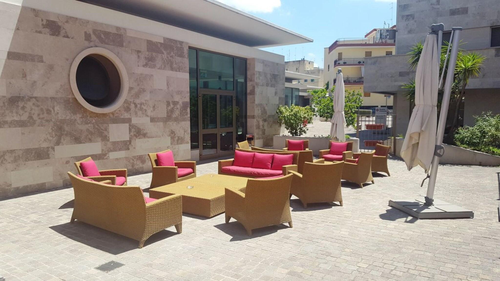 Varios Hotel Nazionale