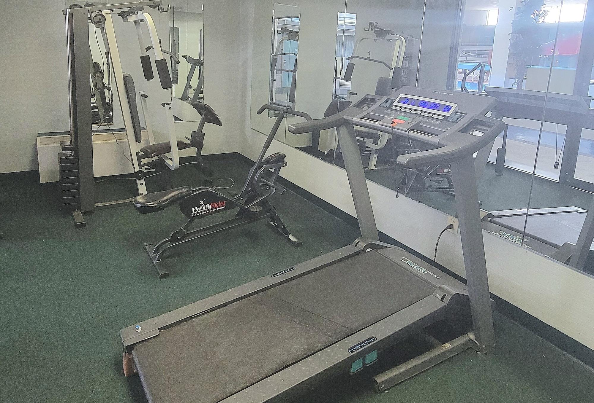 Gimnasio Baymont by Wyndham Hannibal