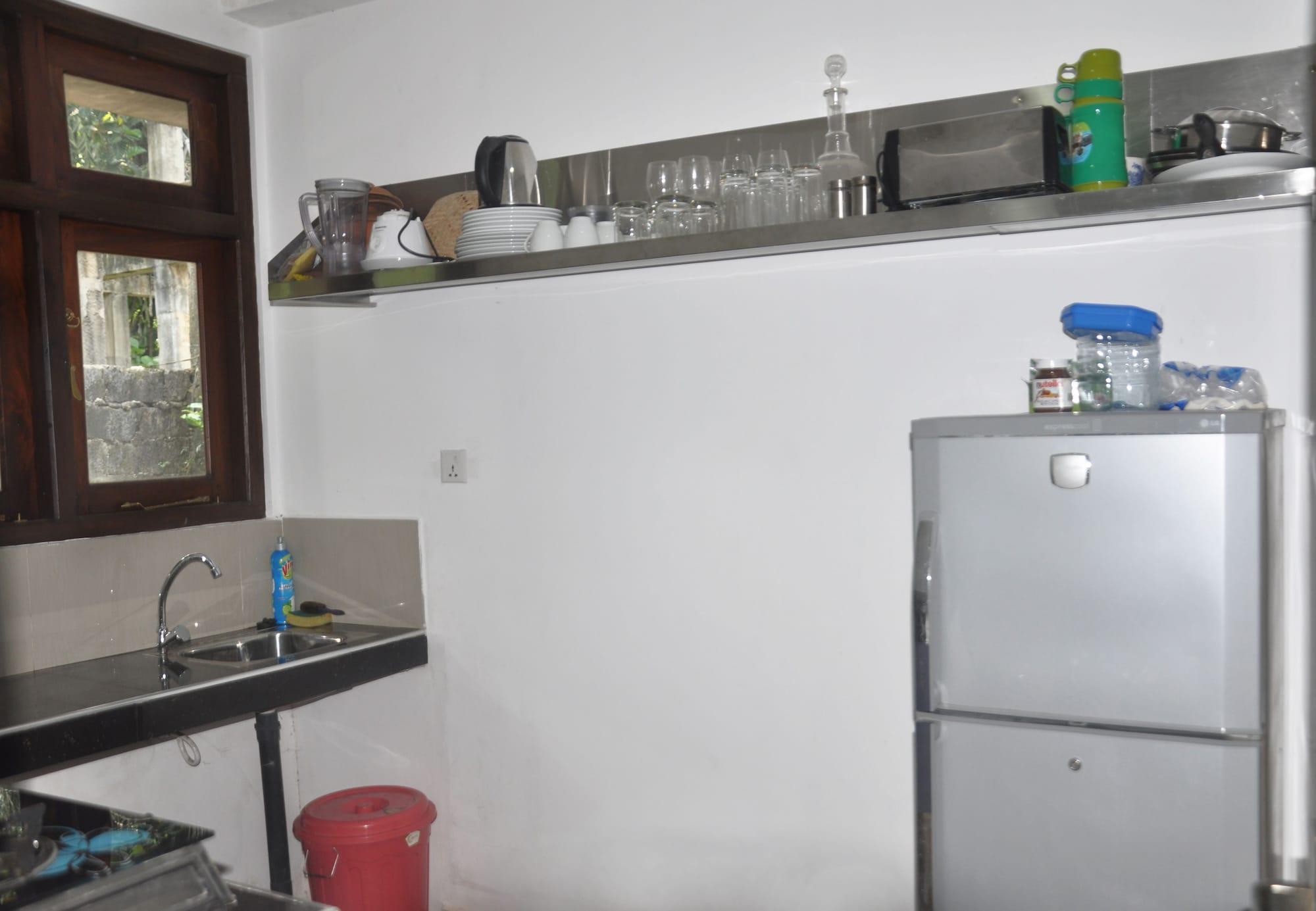 Set de Habitación Dineth Villa