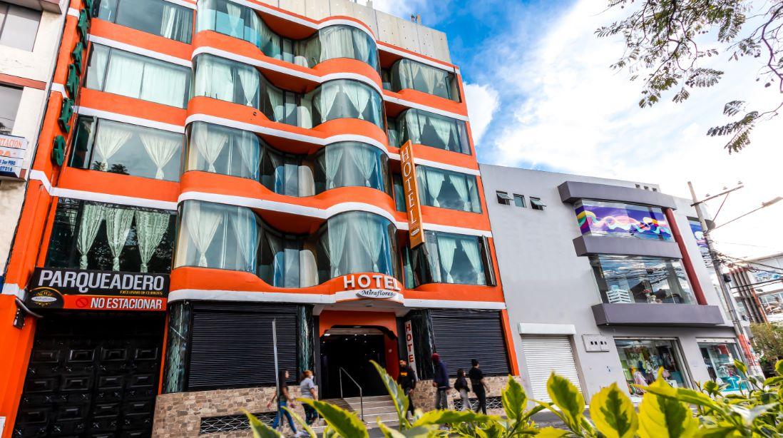 Vista Exterior Hotel Miraflores
