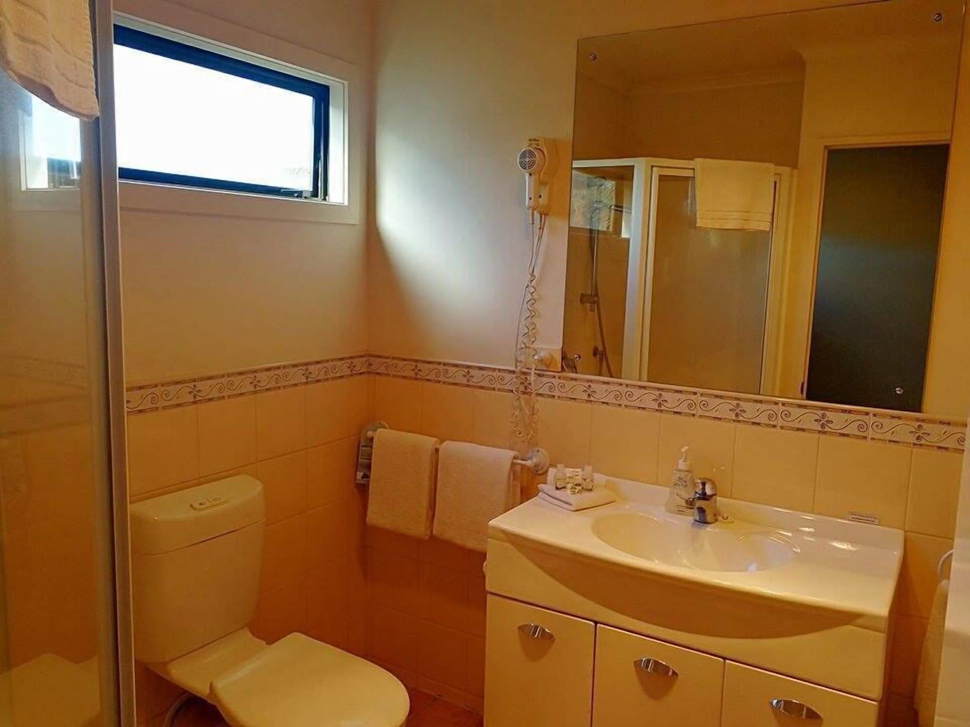 Equipamiento de Habitación Stadium Motel