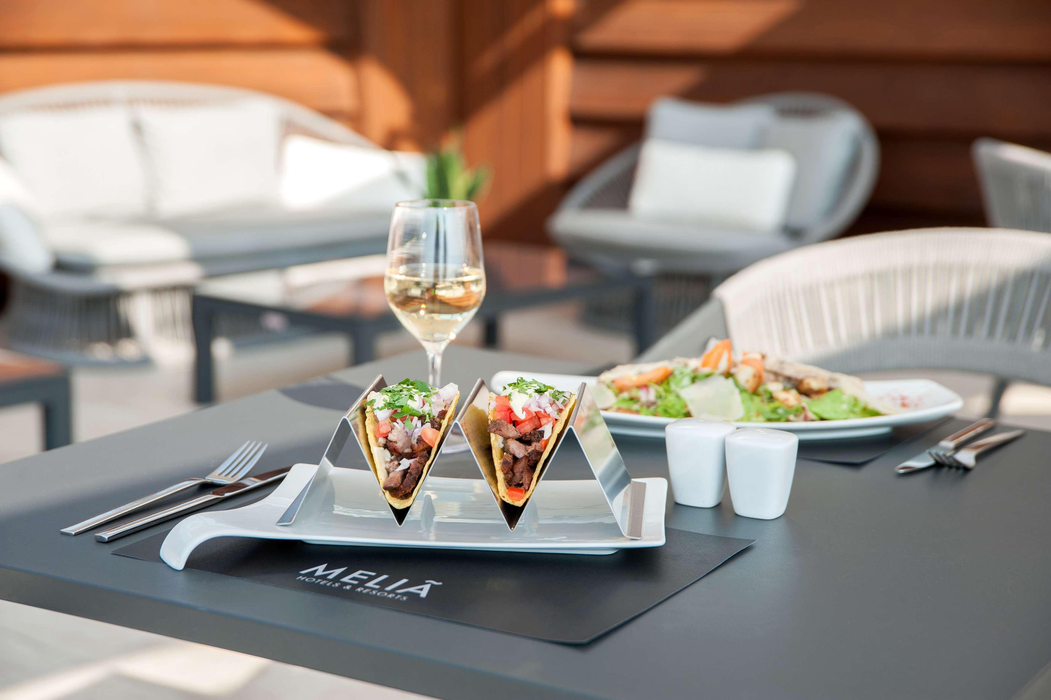 Restaurant Melia Athens