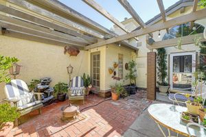 Arriendo temporal - 16 Mi to Beaches & Wineries! Chic Peaceful Retreat