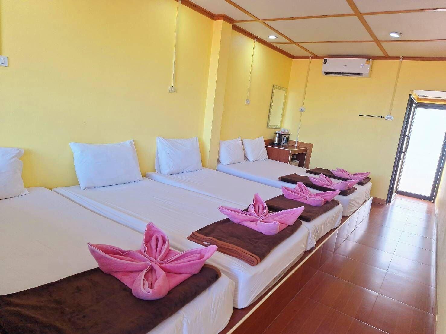 Varios PP Sand Sea View Resort