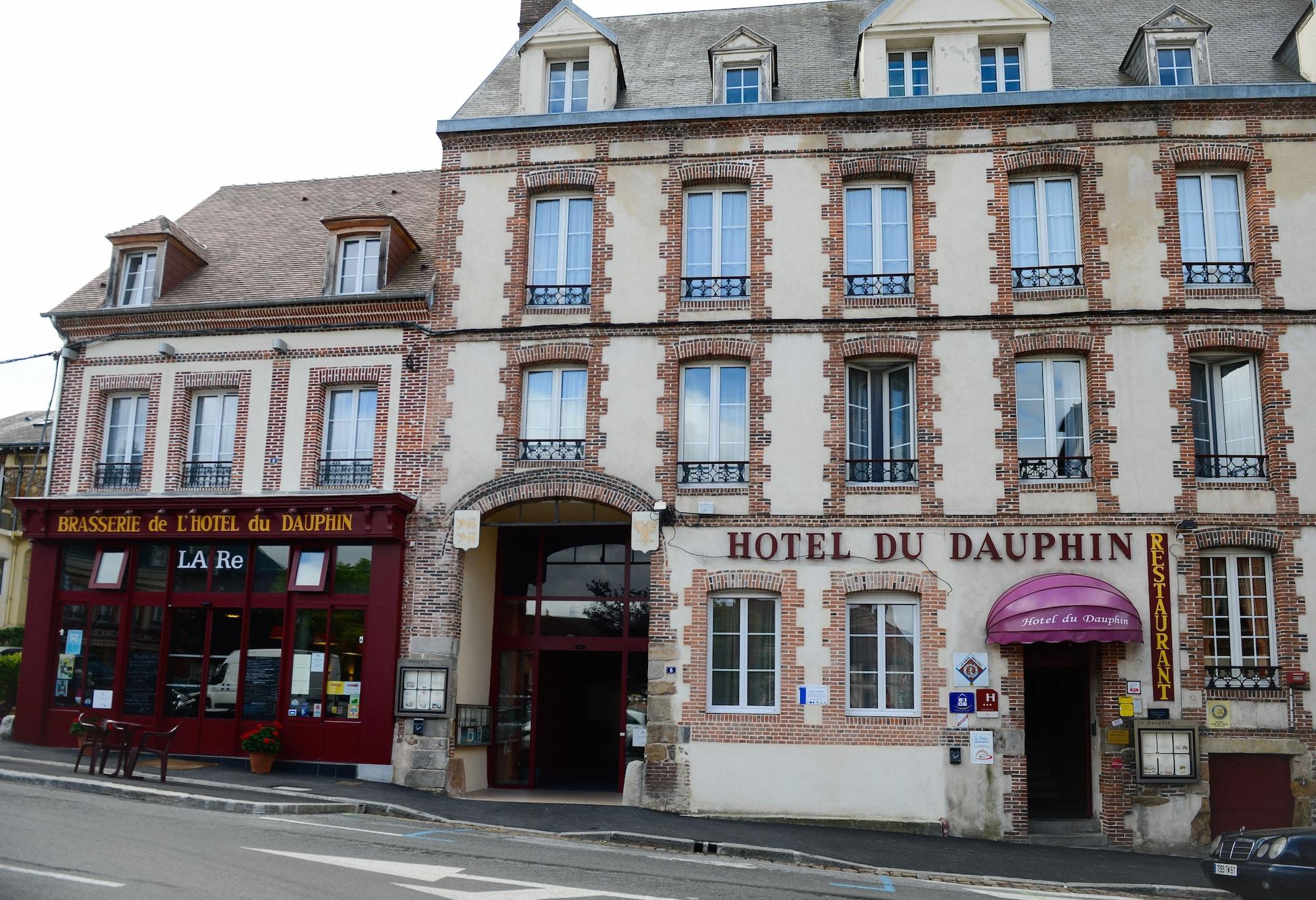 Vista Exterior Brit Hotel du Dauphin