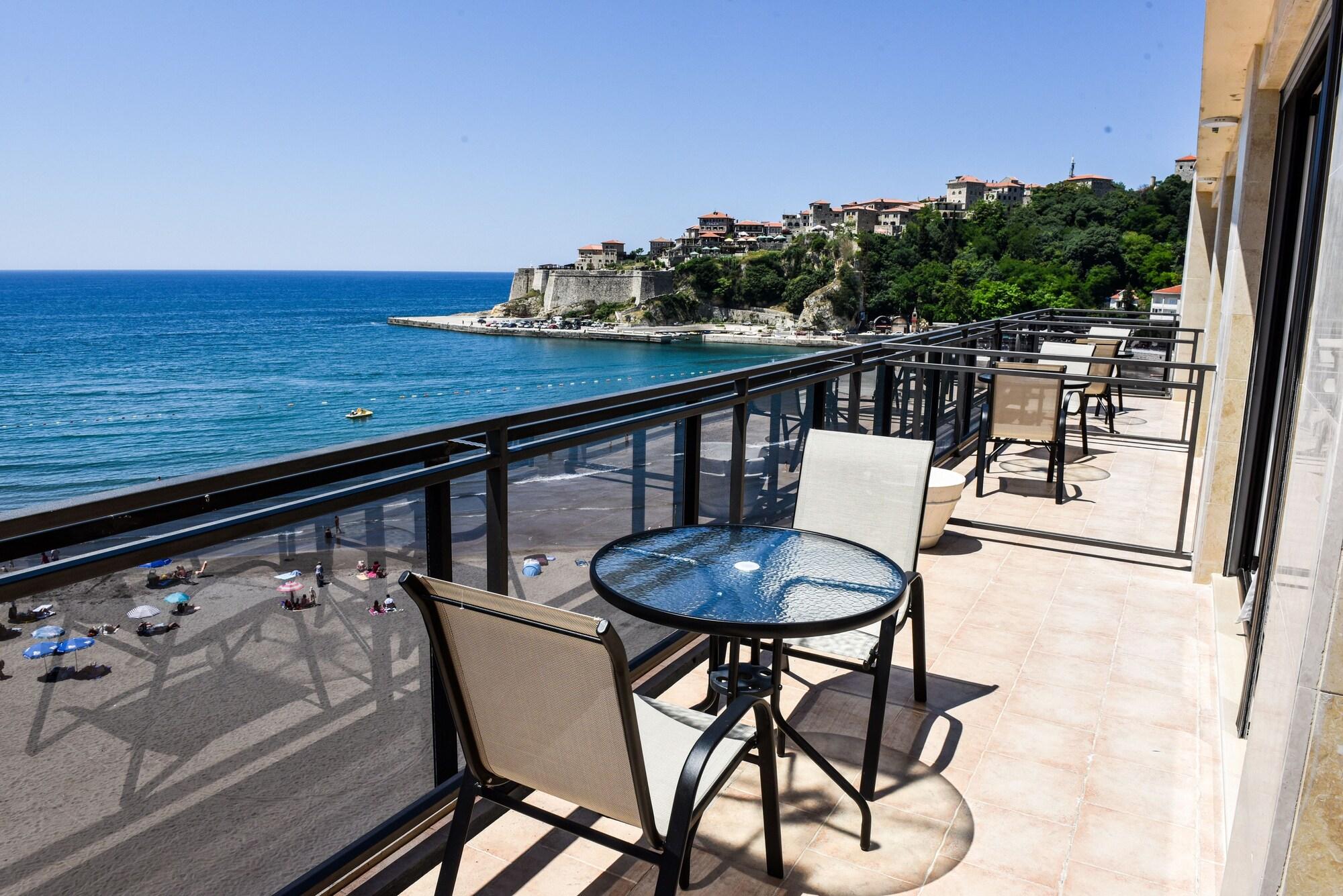 Varios Hotel Cruiser